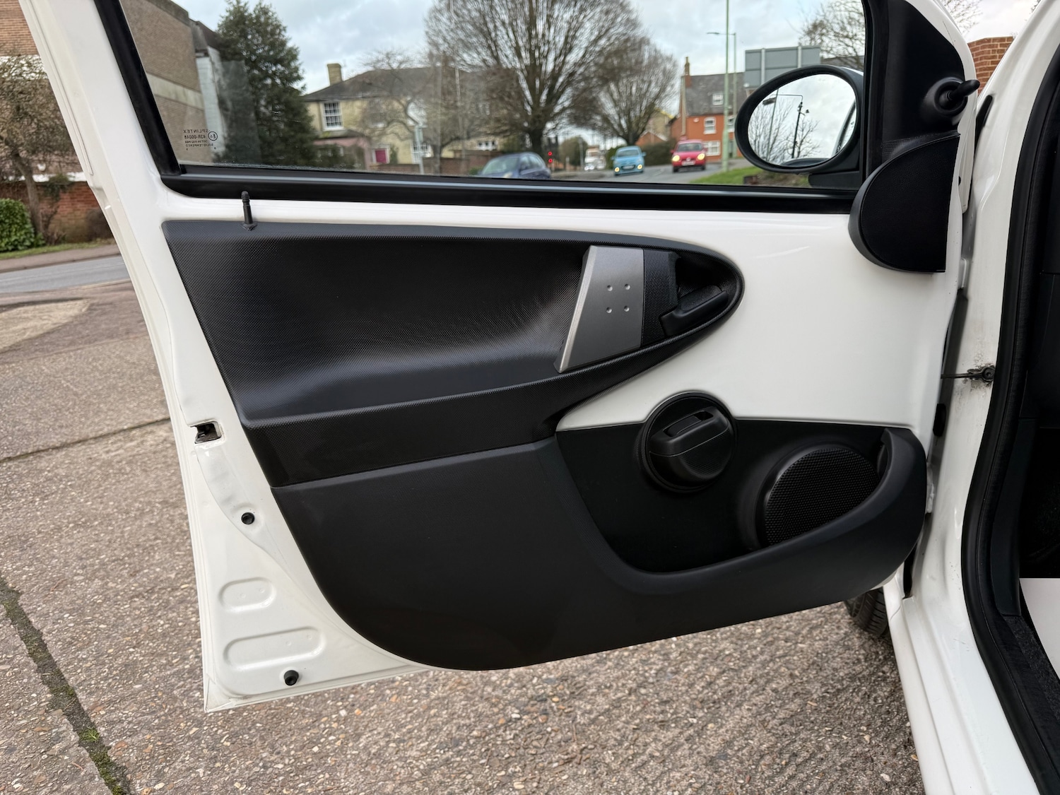 Used Peugeot 107 2013 for sale - 77590143: Photo 21