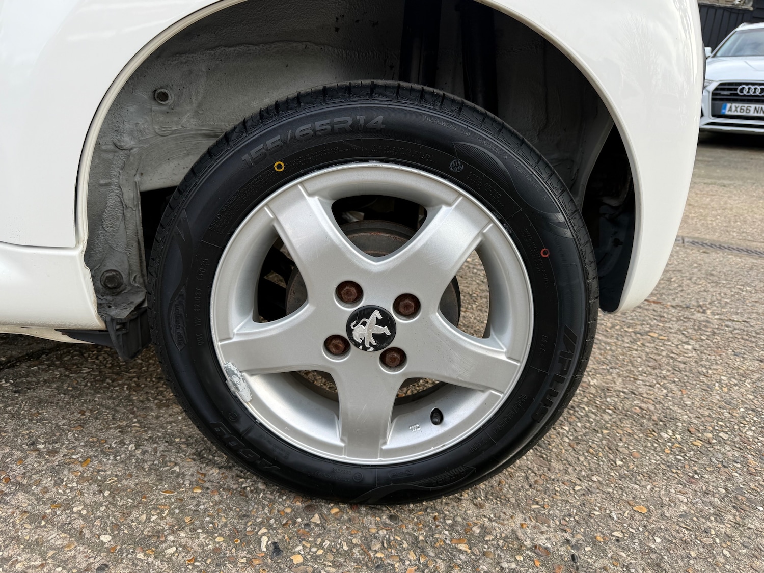 Used Peugeot 107 2013 for sale - 77590143: Photo 32