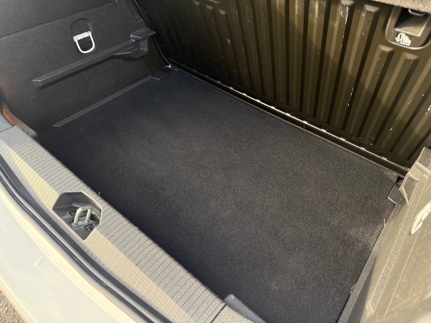 Used Vauxhall Corsa 2015 for sale - 77223285: Photo 41