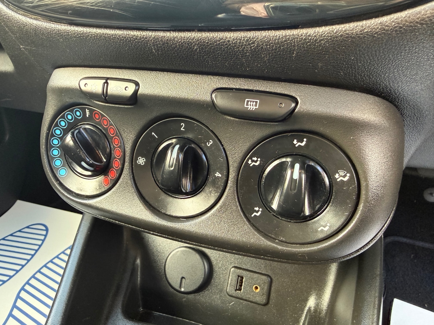 Used Vauxhall Corsa 2015 for sale - 77223285: Photo 53