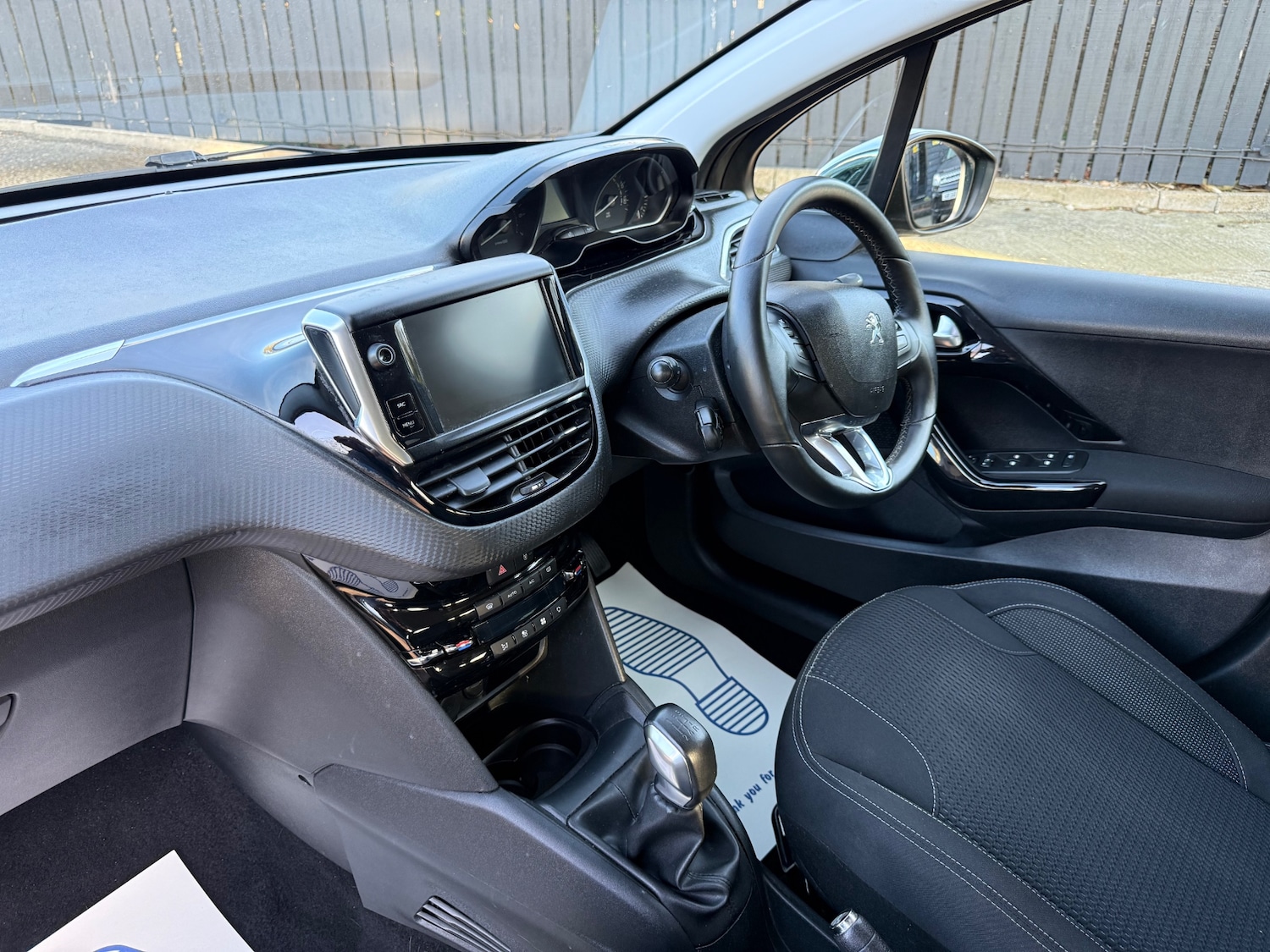 Used Peugeot 208 2018 for sale - 76565236: Photo 18