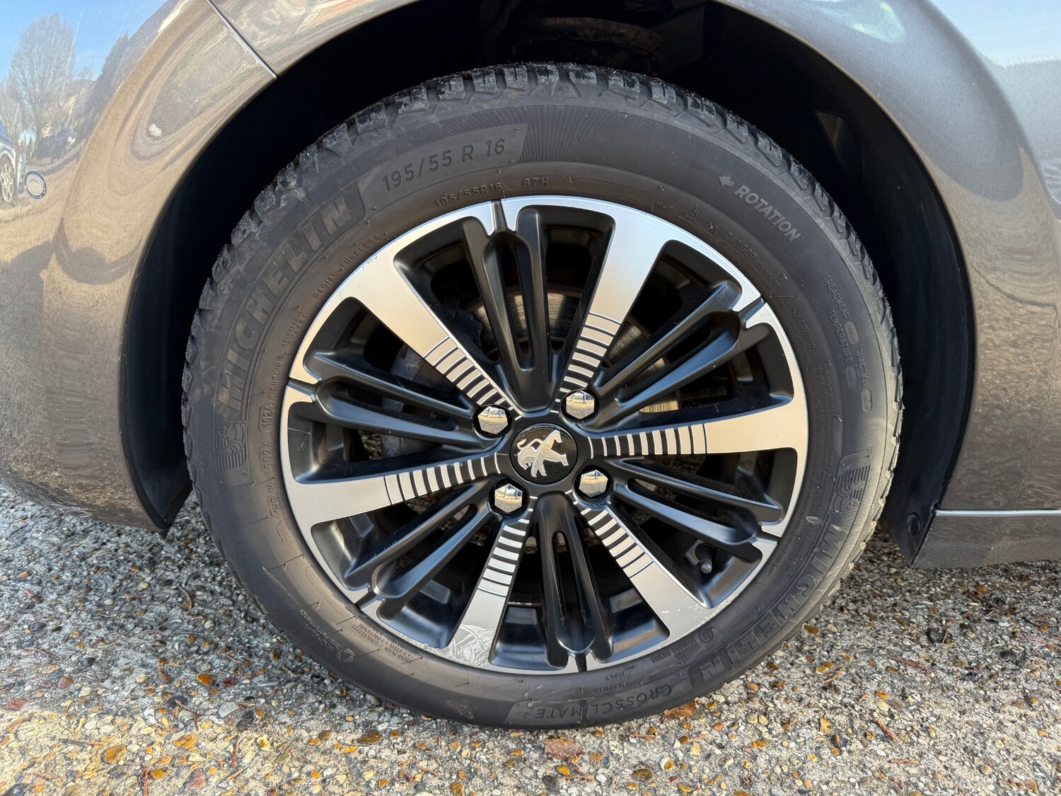 Used Peugeot 208 2018 for sale - 76565236: Photo 31