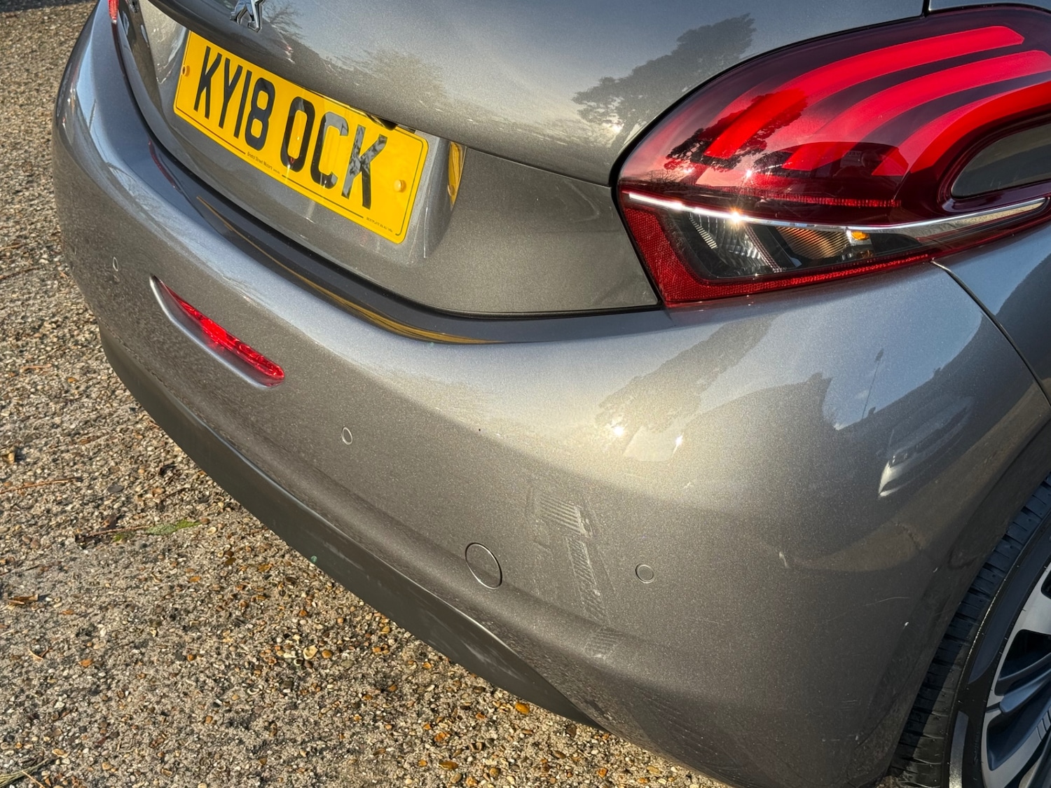 Used Peugeot 208 2018 for sale - 76565236: Photo 9