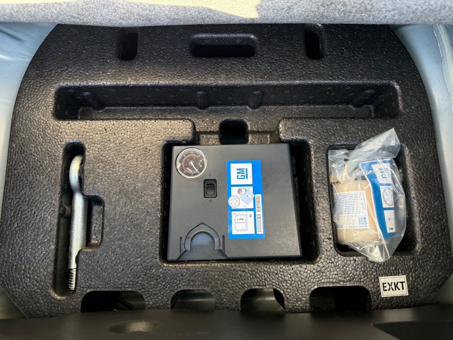 Used Vauxhall Viva 2016 for sale - 76777891: Photo 34