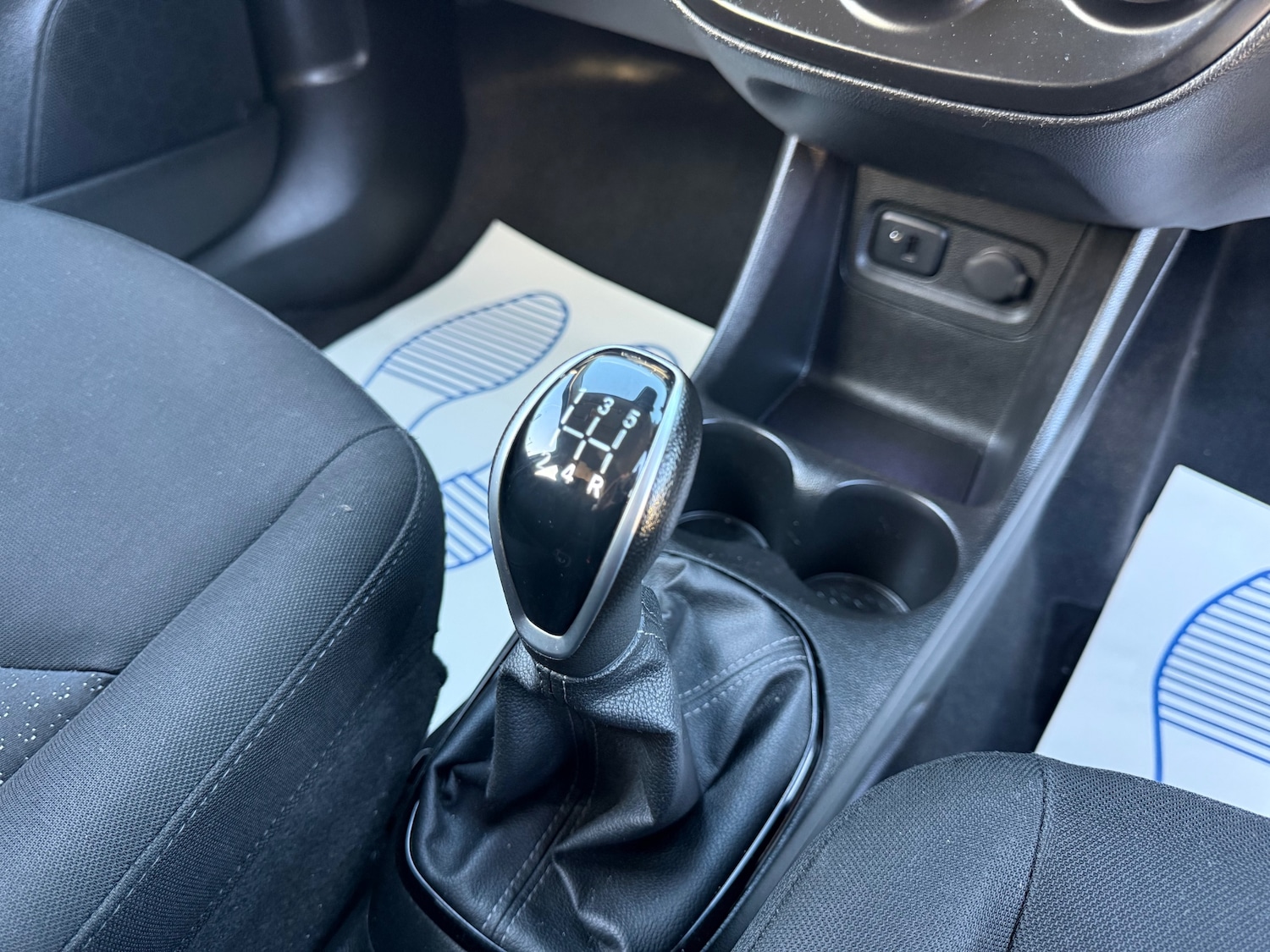 Used Vauxhall Viva 2016 for sale - 76777891: Photo 41