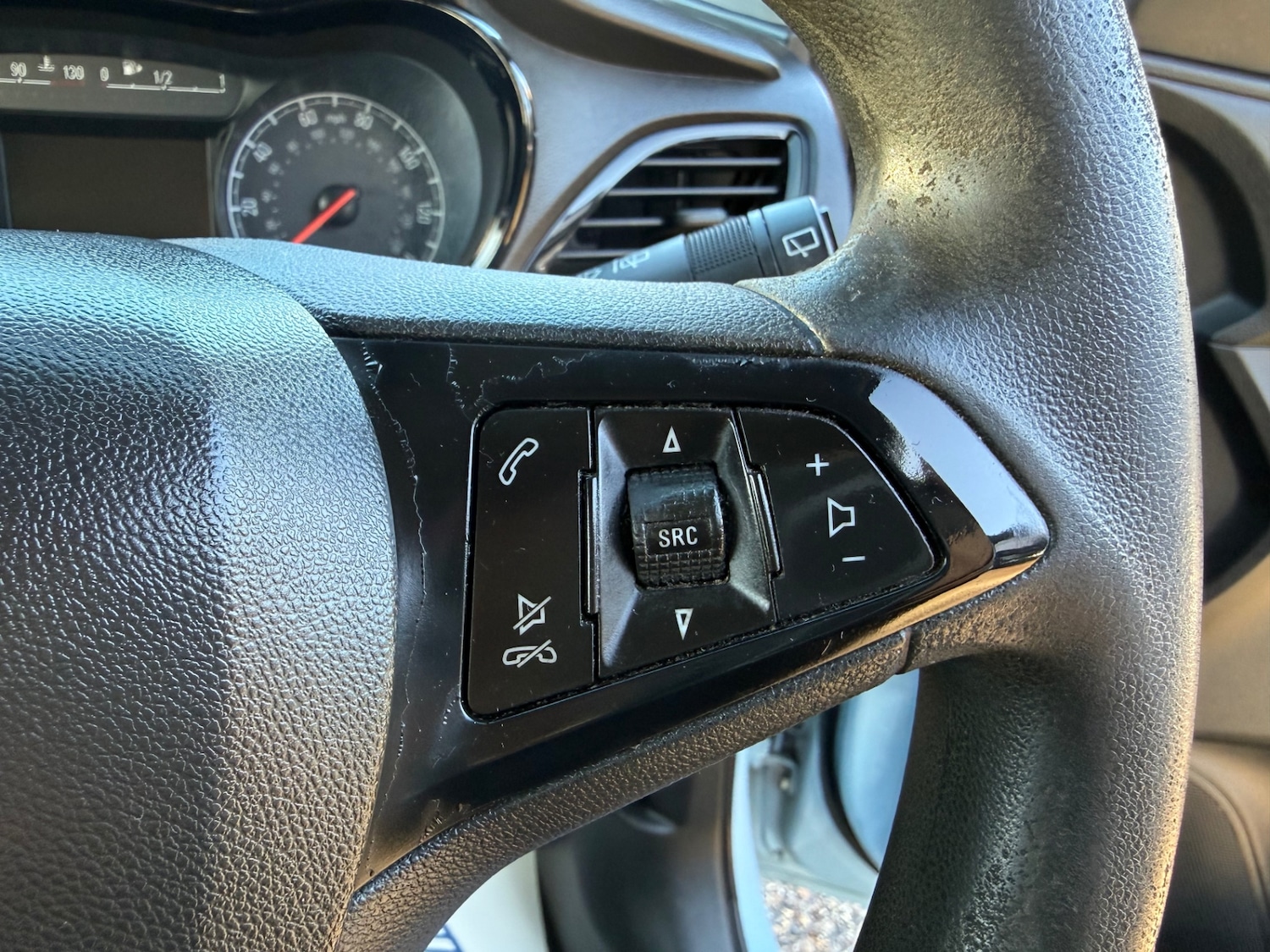 Used Vauxhall Viva 2016 for sale - 76777891: Photo 44