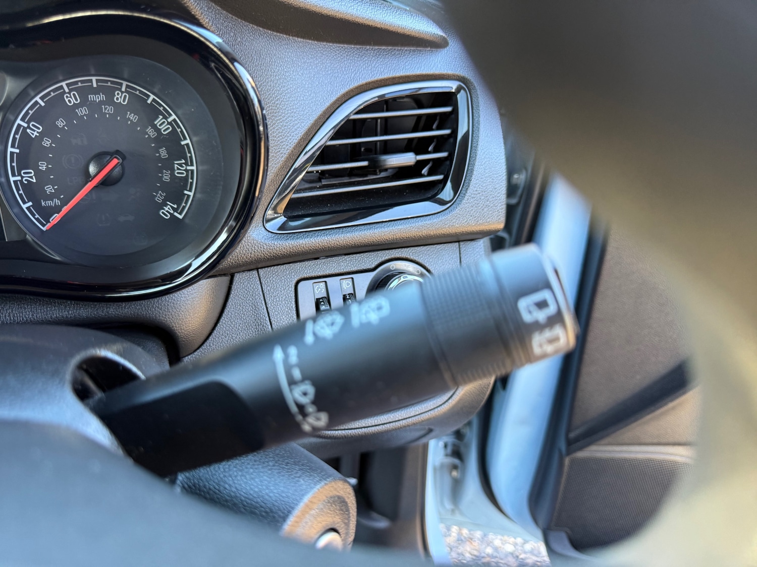 Used Vauxhall Viva 2016 for sale - 76777891: Photo 45