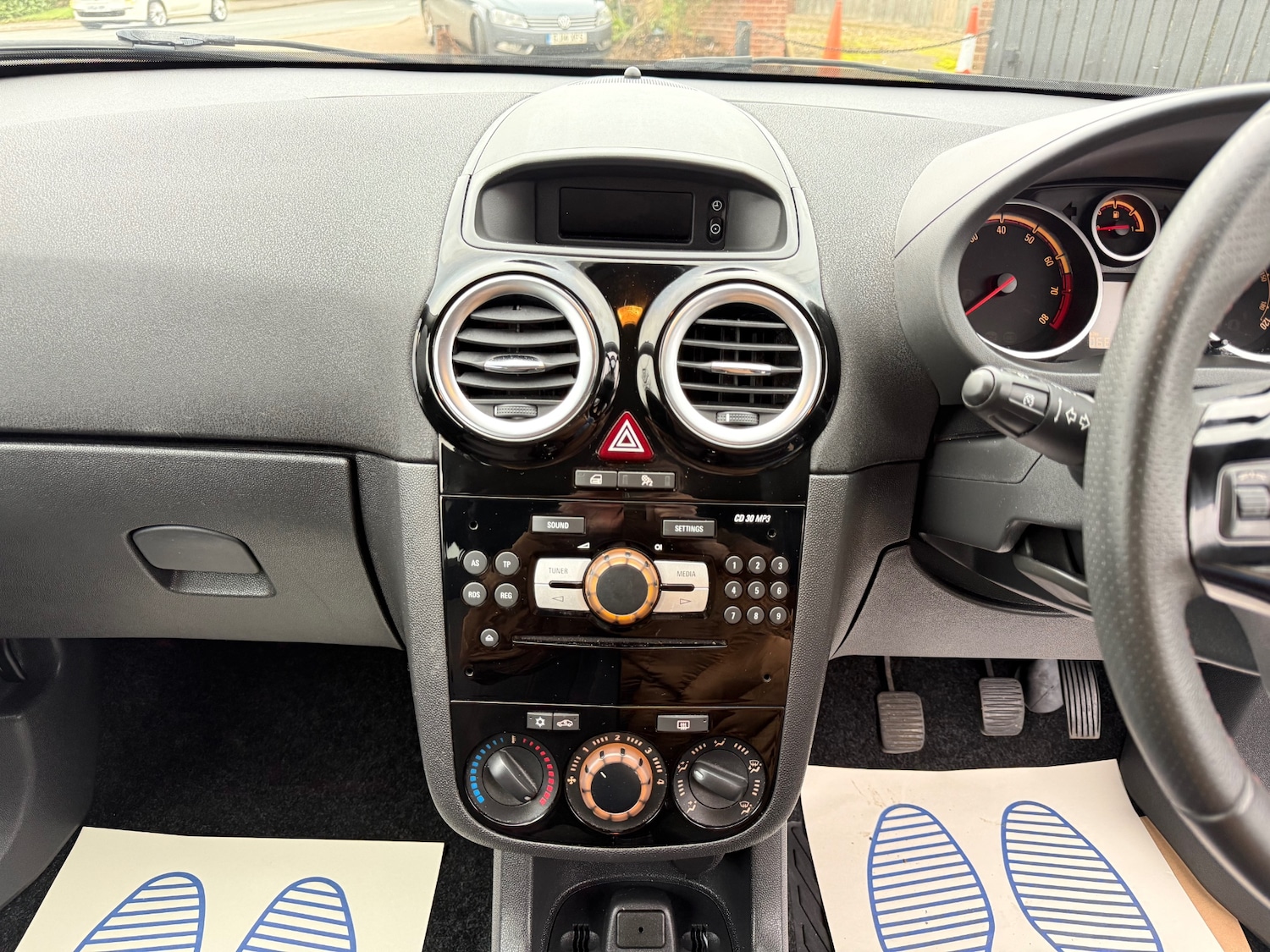 Used Vauxhall Corsa 2014 for sale - 77324573: Photo 24