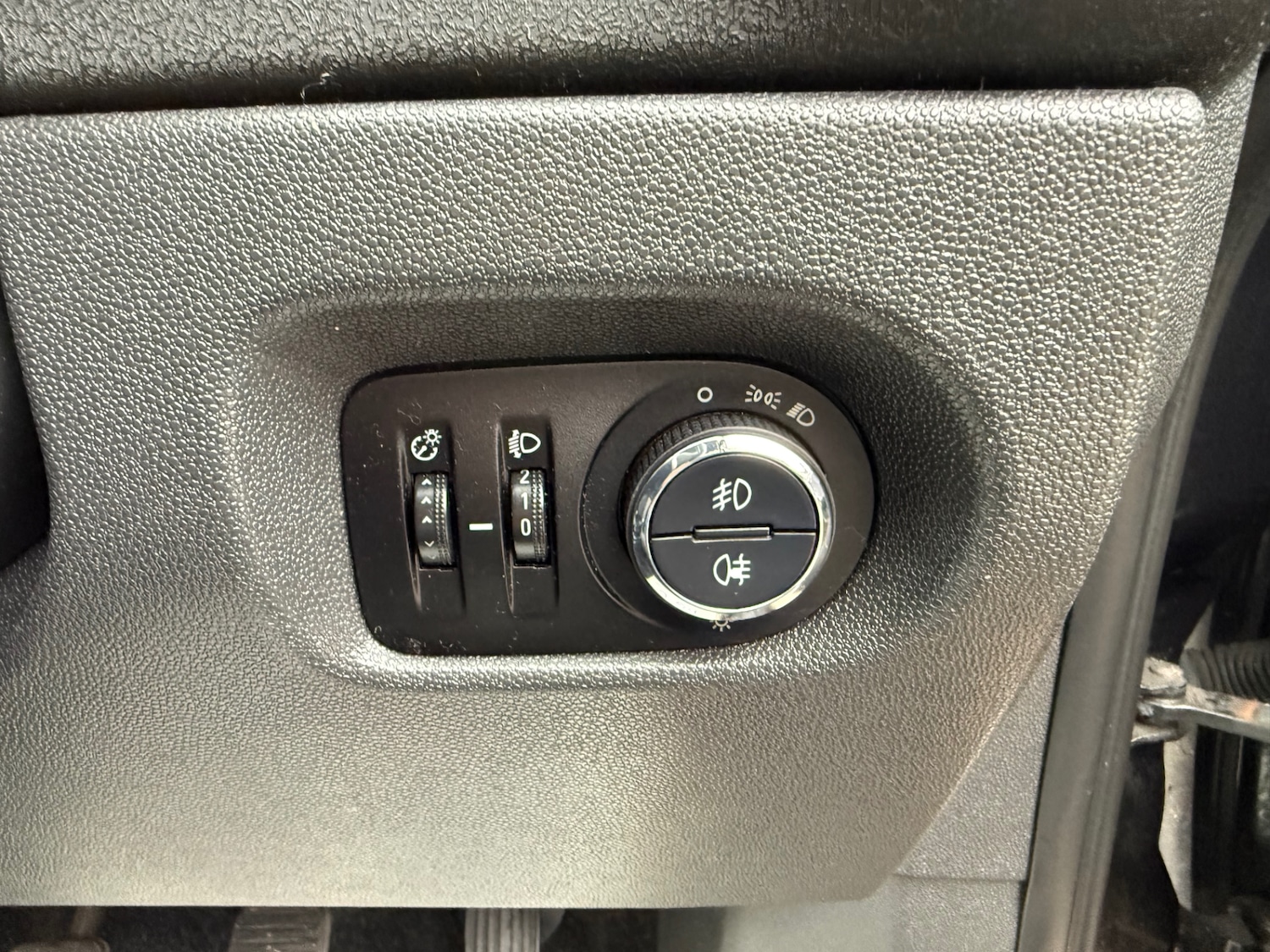 Used Vauxhall Corsa 2014 for sale - 77324573: Photo 27