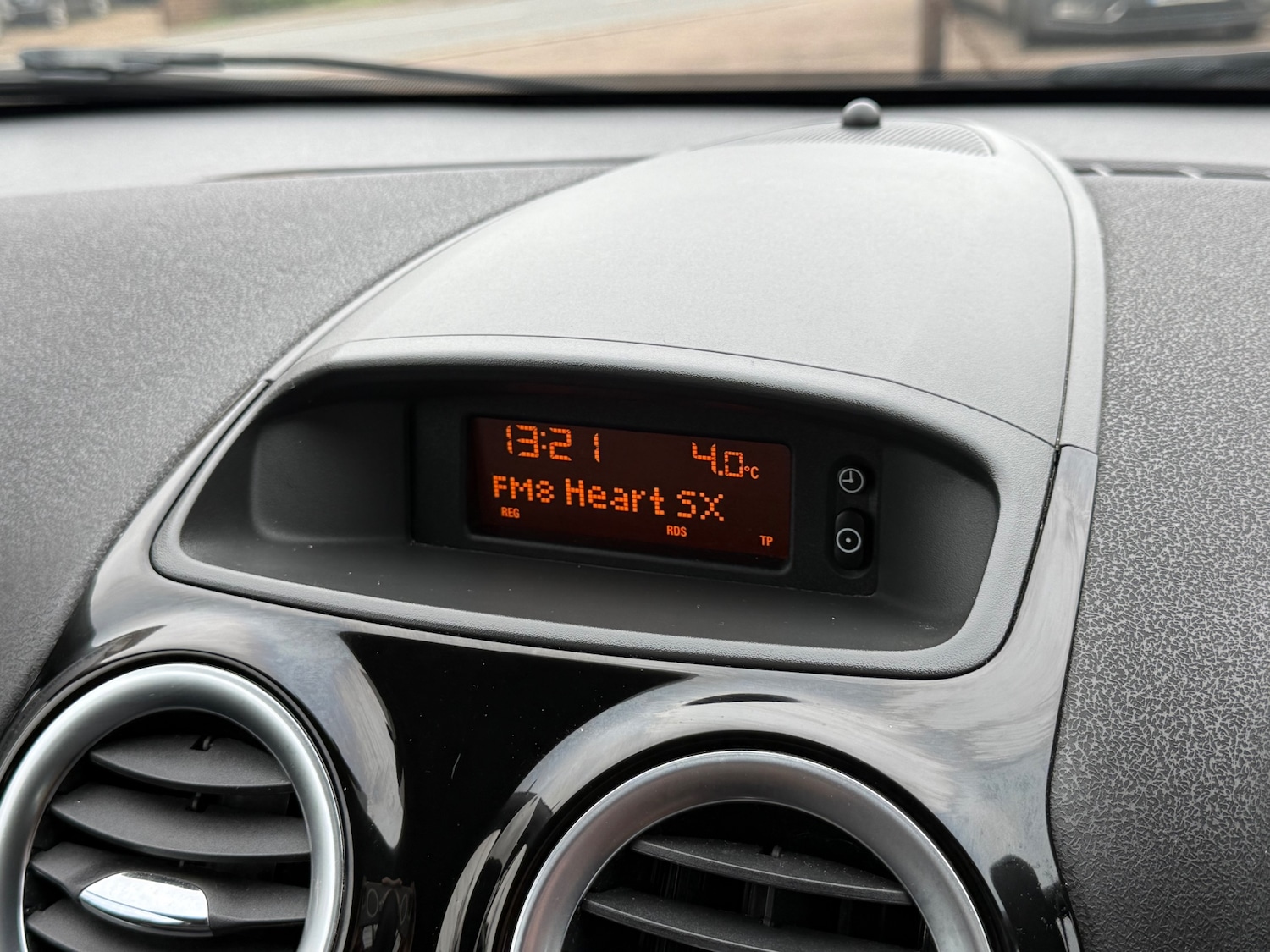 Used Vauxhall Corsa 2014 for sale - 77324573: Photo 29