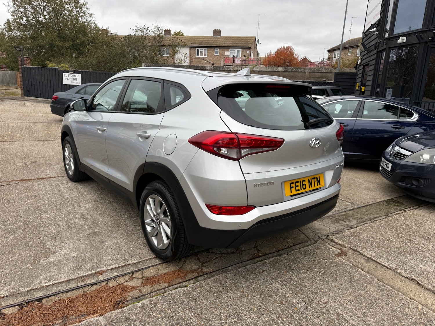 Used Hyundai TUCSON 2016 for sale - 76402501: Photo 4