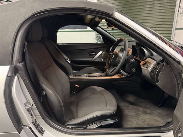 Used BMW Z4 2004 for sale - 76293331: Photo 51