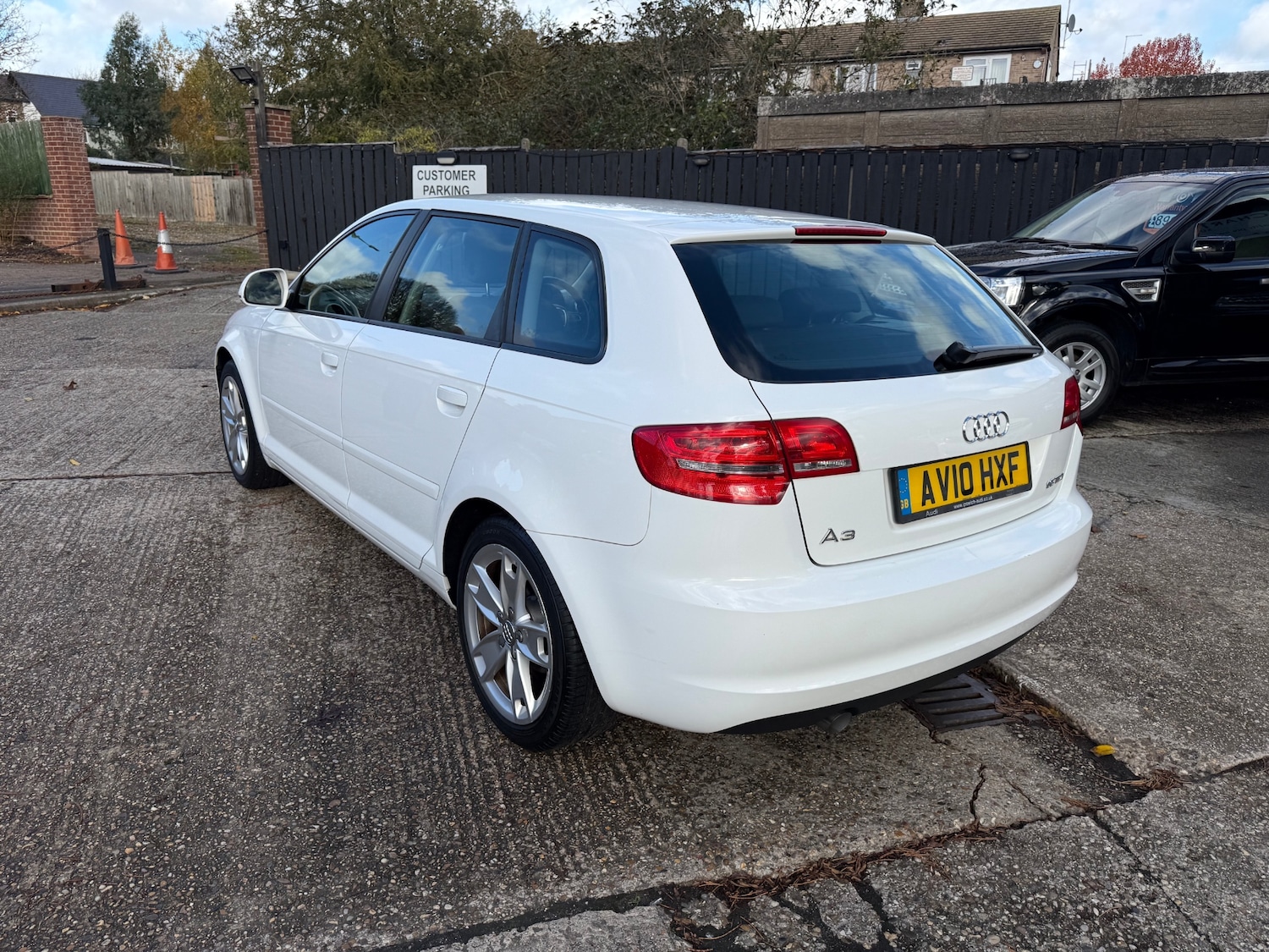 Used Audi A3 2010 for sale - 76437133: Photo 4