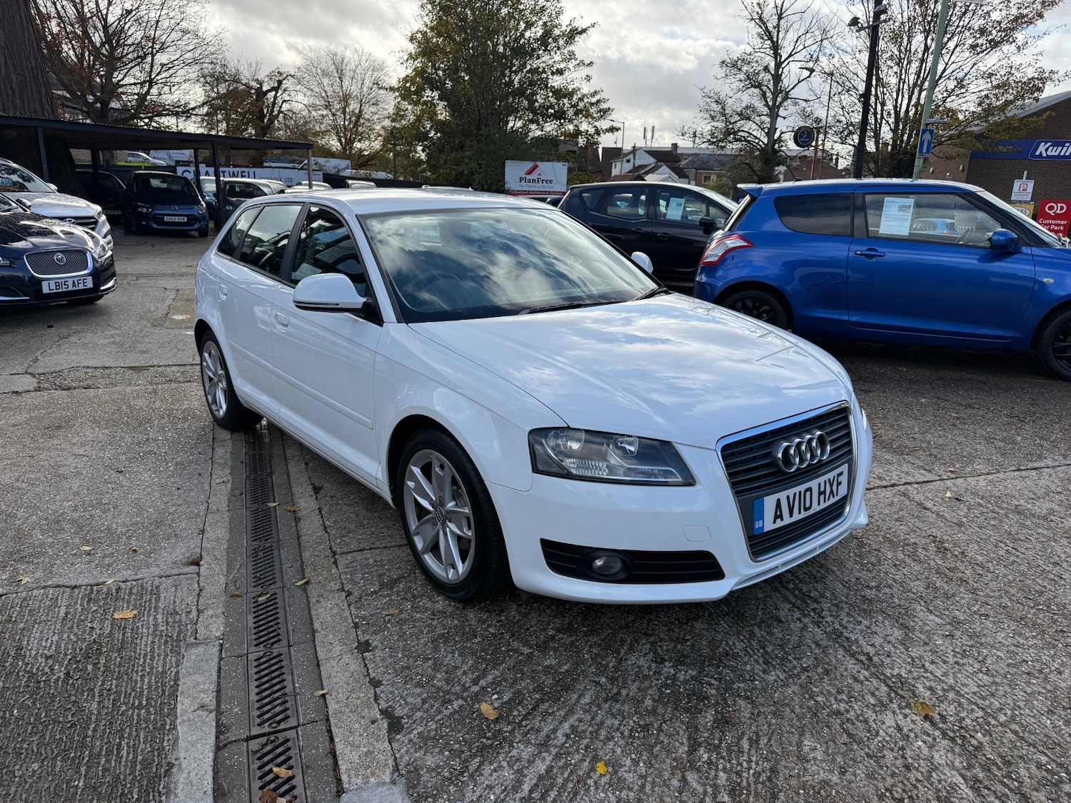 Used Audi A3 2010 for sale - 76437133: Photo 6