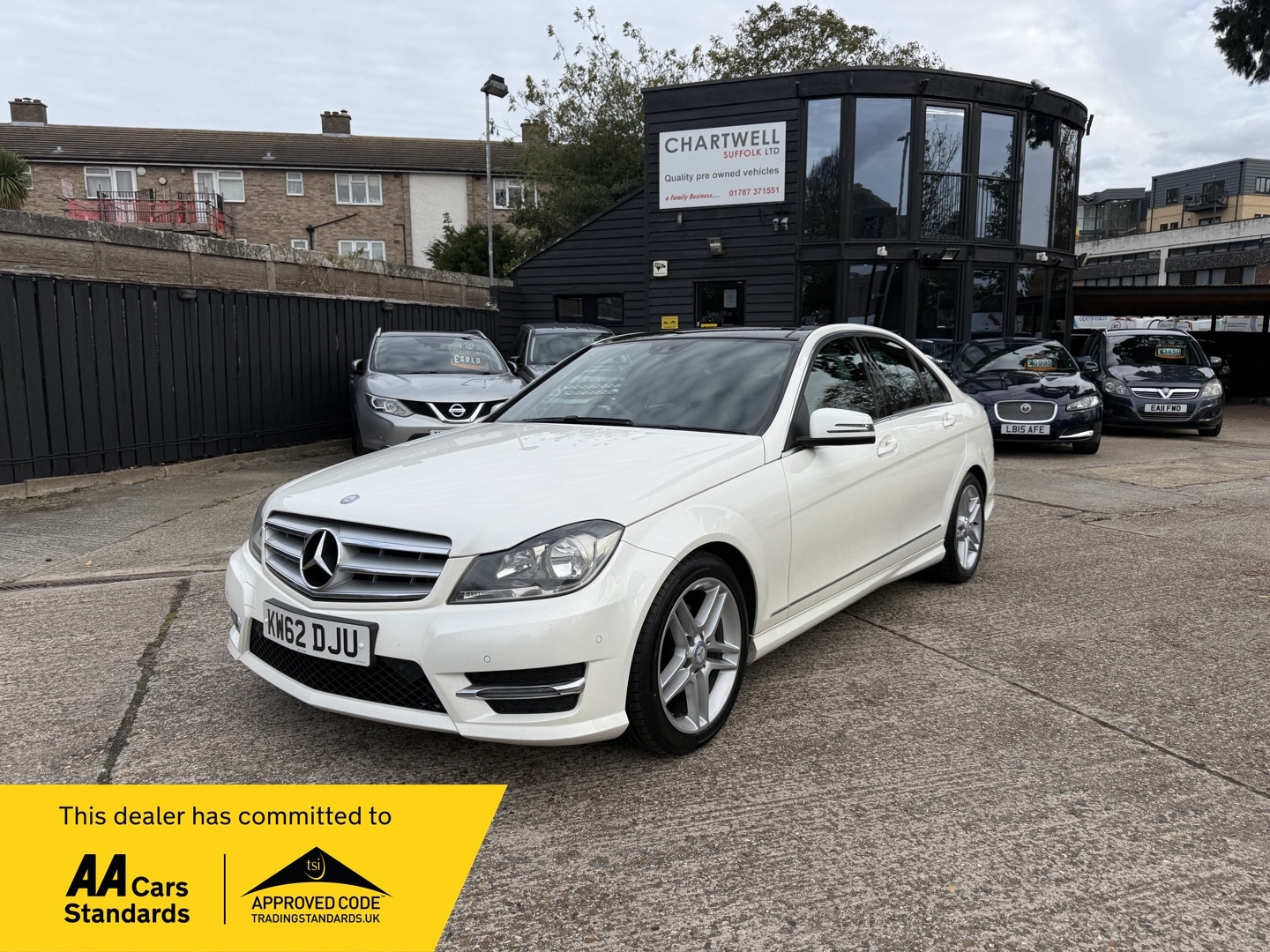 Used Mercedes-Benz C Class 2013 for sale - 76402055: Photo 1