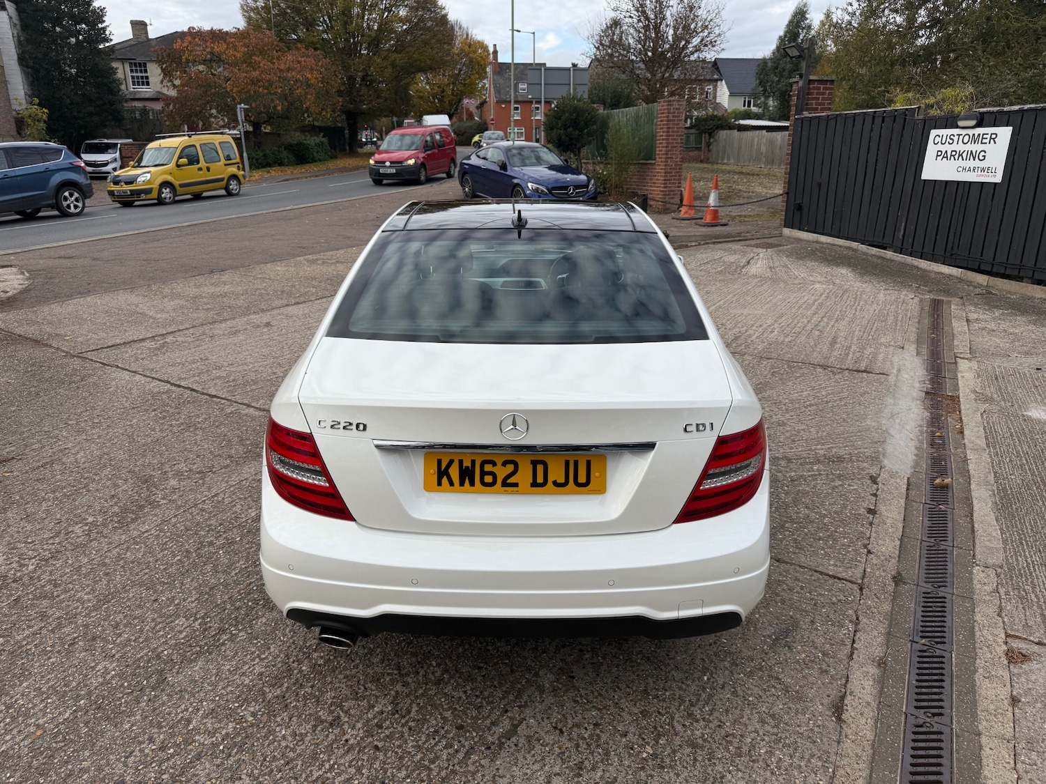 Used Mercedes-Benz C Class 2013 for sale - 76402055: Photo 11