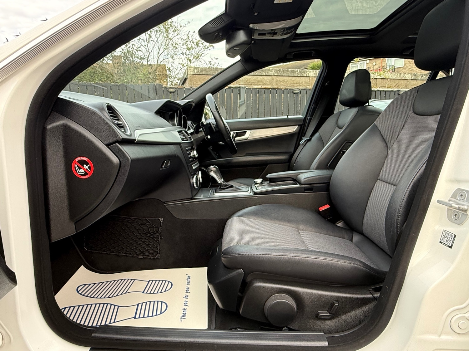 Used Mercedes-Benz C Class 2013 for sale - 76402055: Photo 27