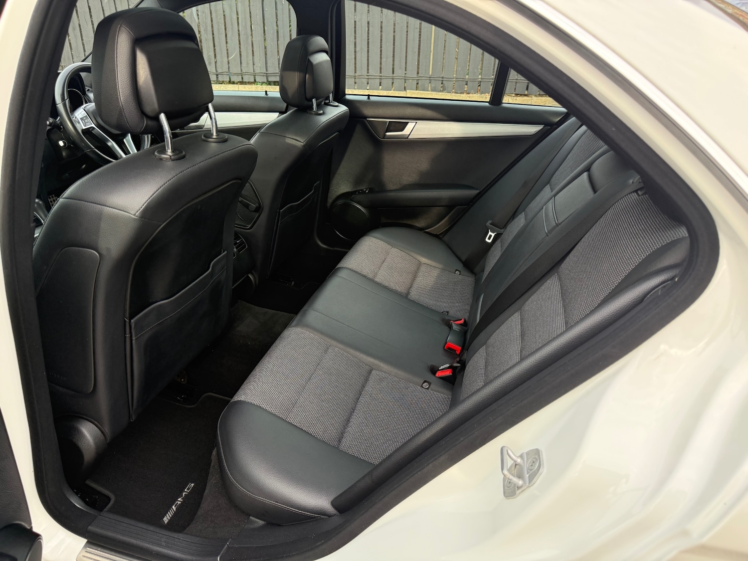 Used Mercedes-Benz C Class 2013 for sale - 76402055: Photo 30