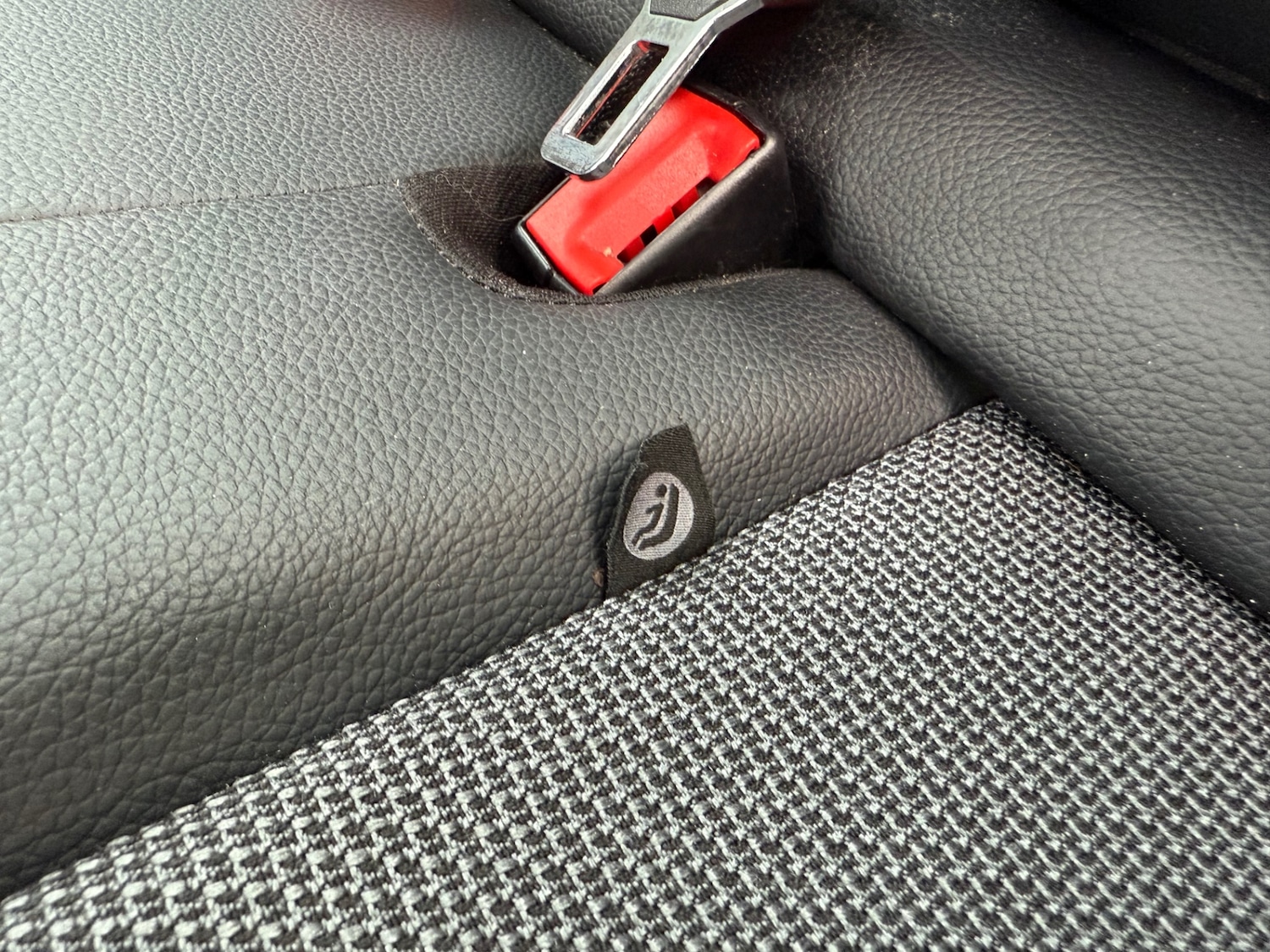 Used Mercedes-Benz C Class 2013 for sale - 76402055: Photo 32