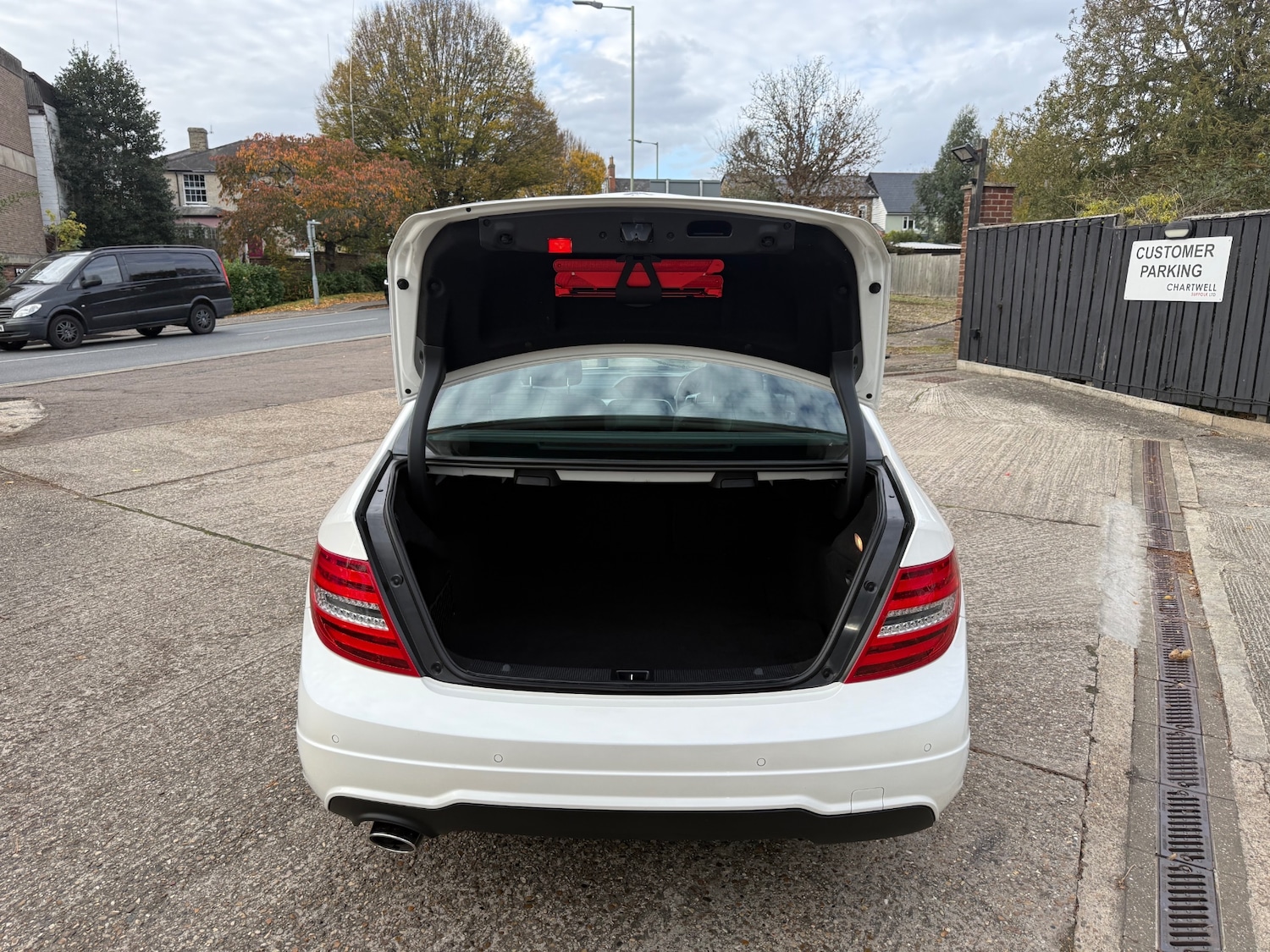 Used Mercedes-Benz C Class 2013 for sale - 76402055: Photo 33