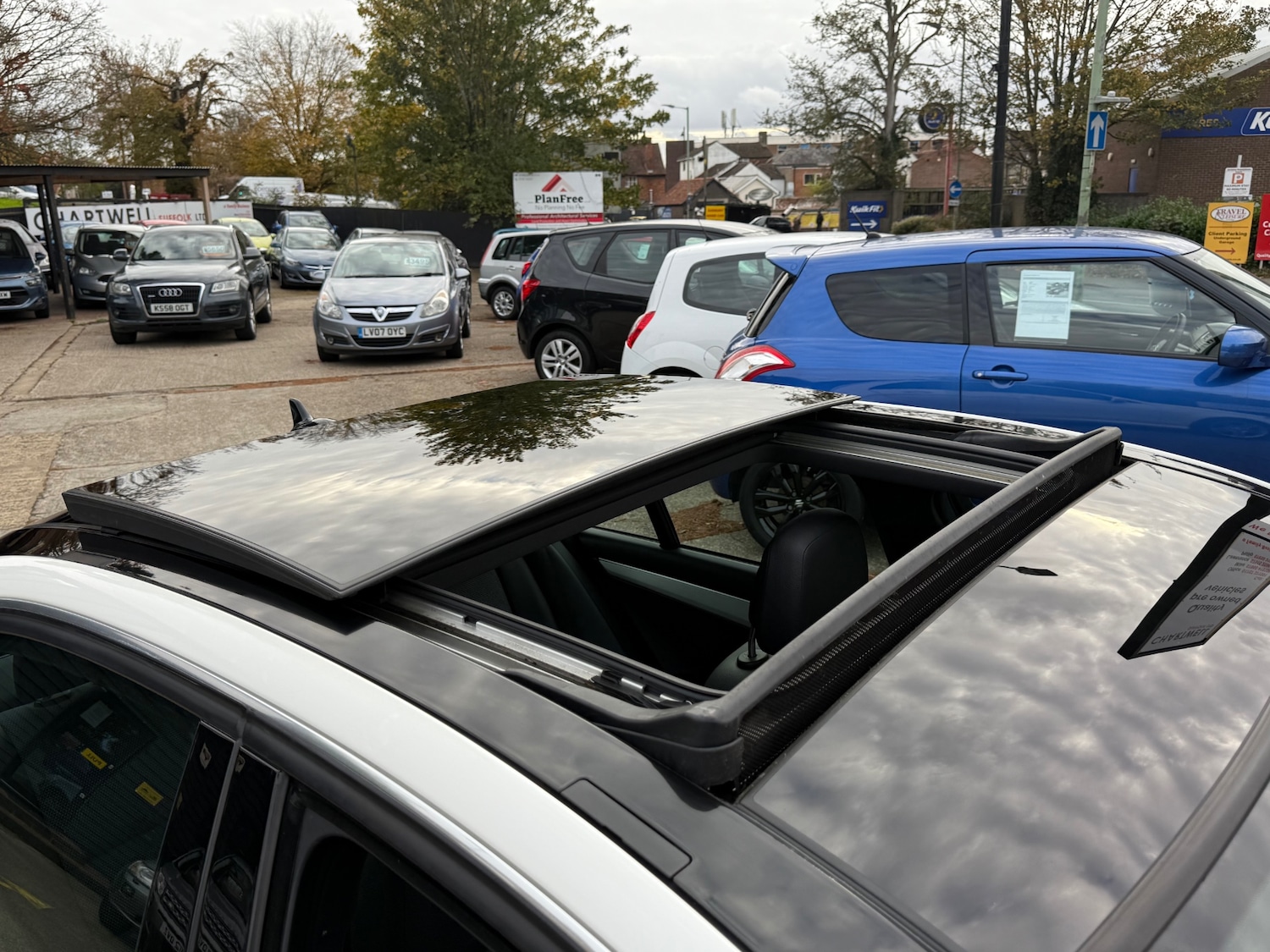 Used Mercedes-Benz C Class 2013 for sale - 76402055: Photo 42