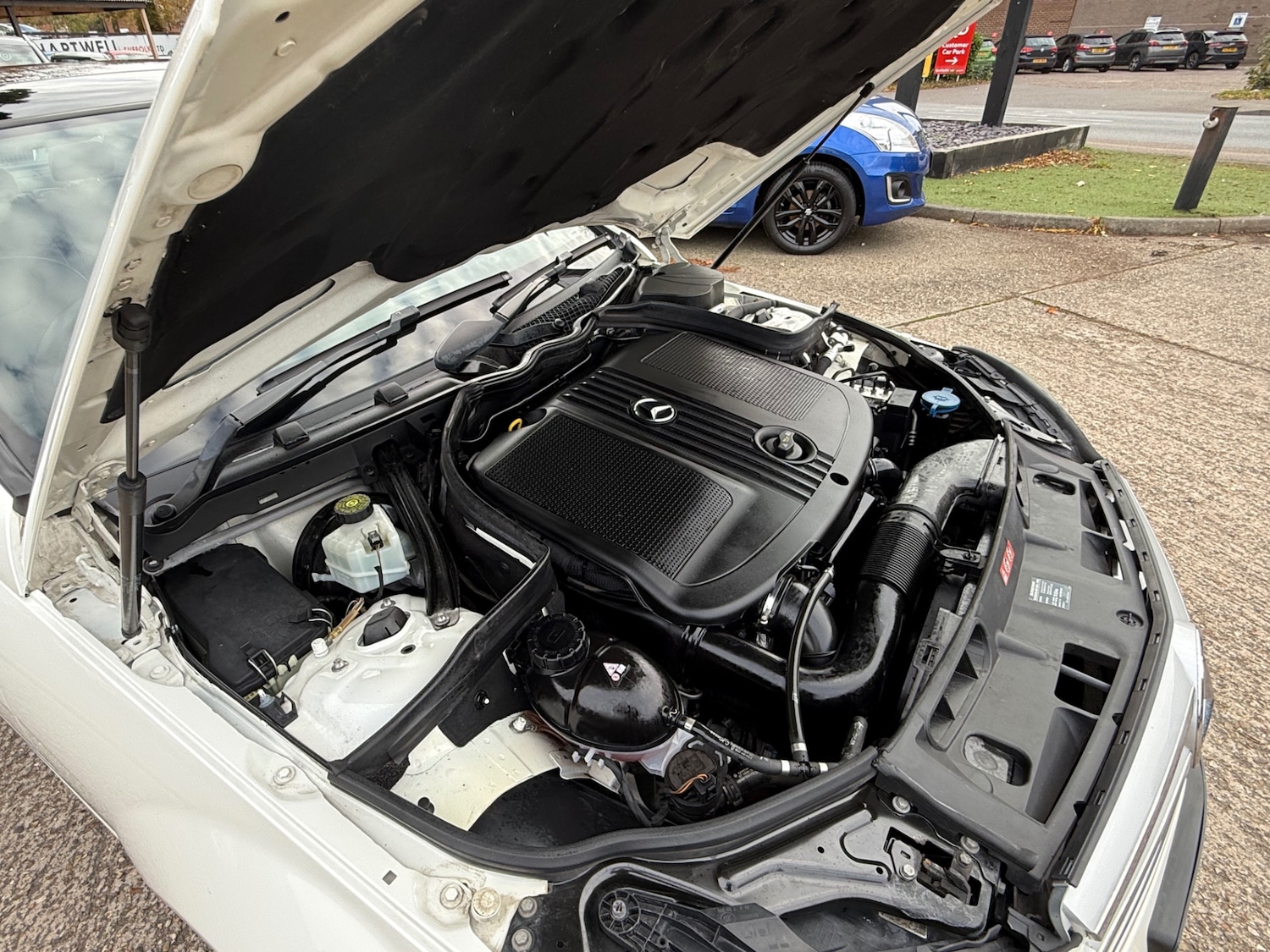 Used Mercedes-Benz C Class 2013 for sale - 76402055: Photo 64