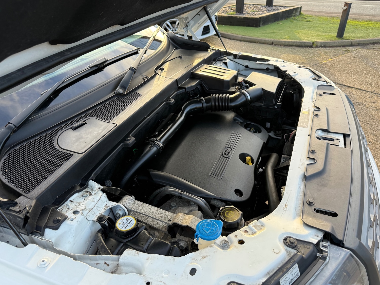 Used Land Rover Freelander 2011 for sale - 77135707: Photo 52