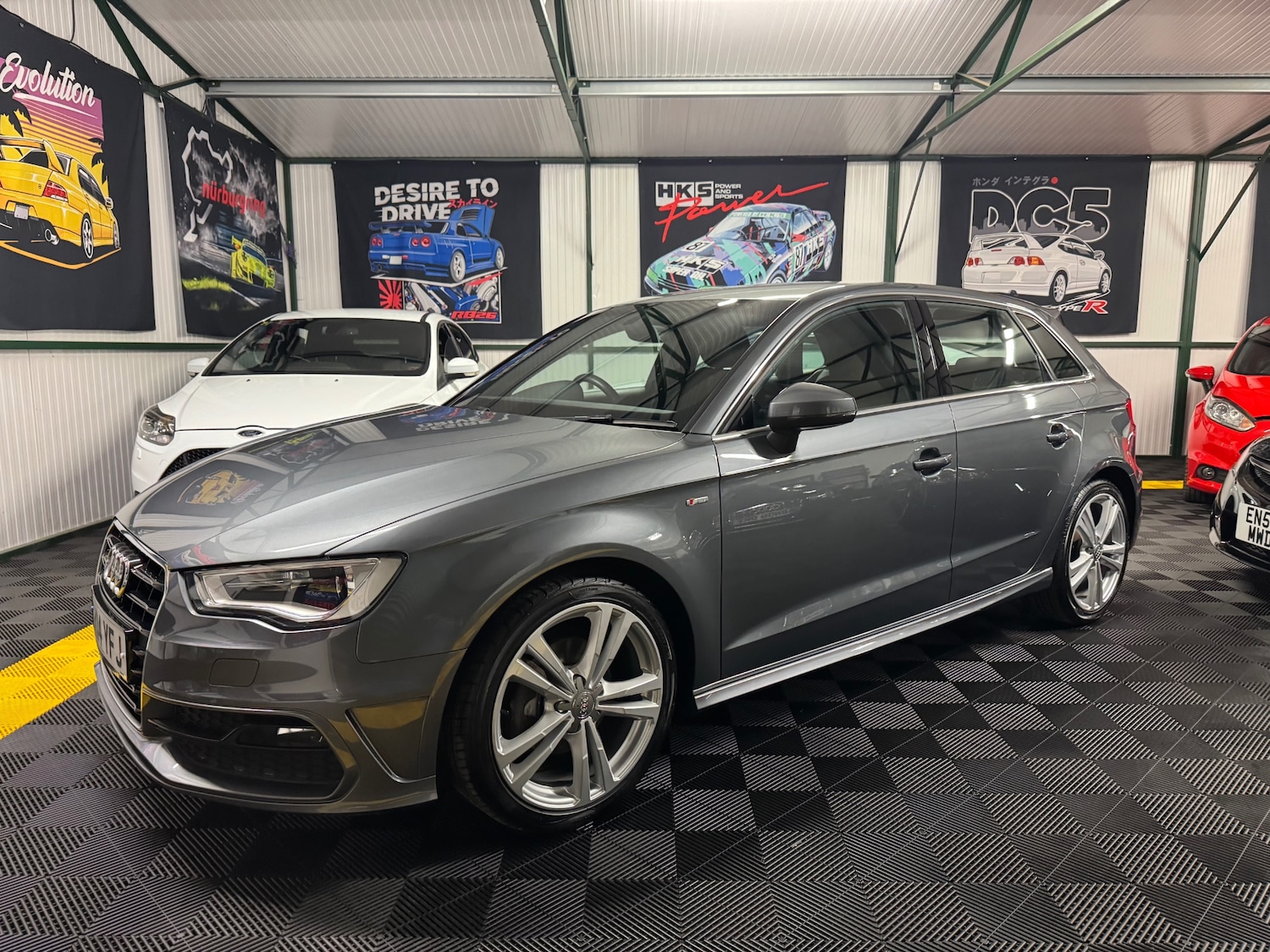 Used Audi A3 2014 for sale - 76198744: Photo 2