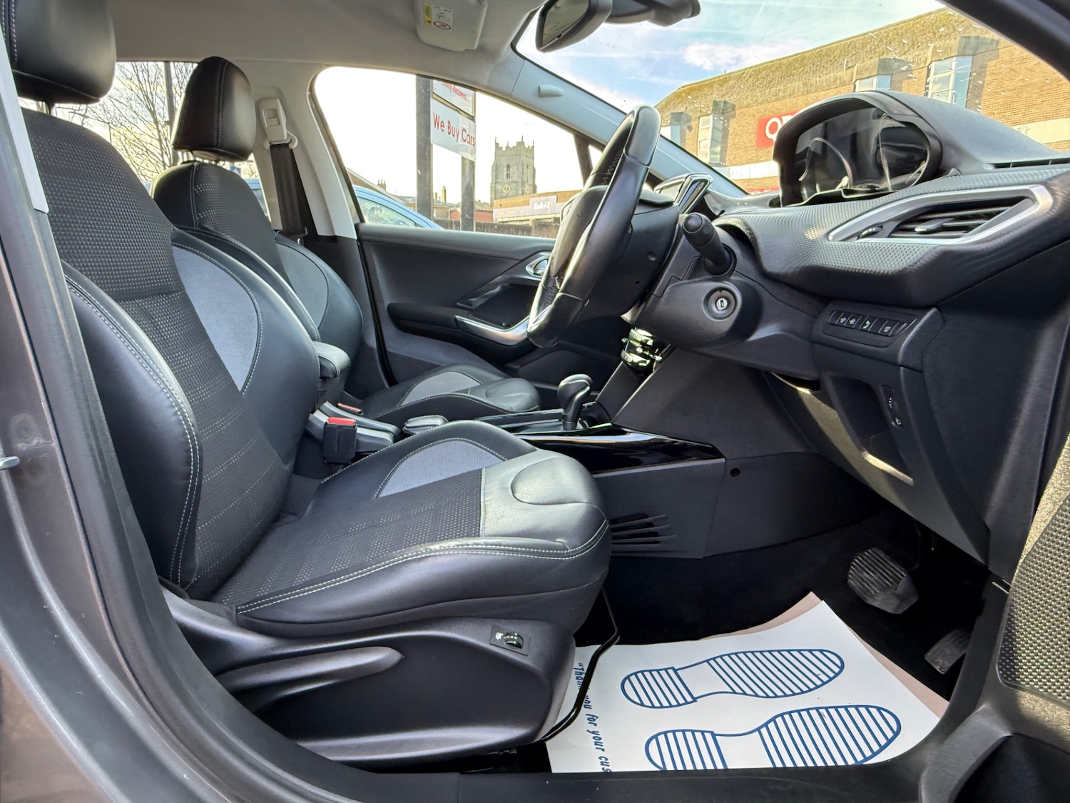 Used Peugeot 2008 2016 for sale - 76835056: Photo 14