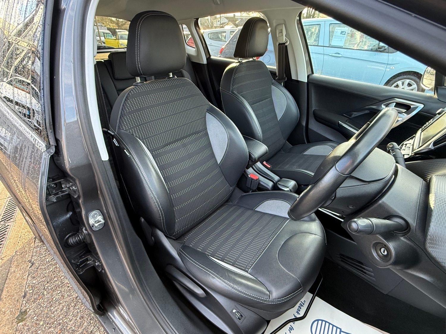 Used Peugeot 2008 2016 for sale - 76835056: Photo 15