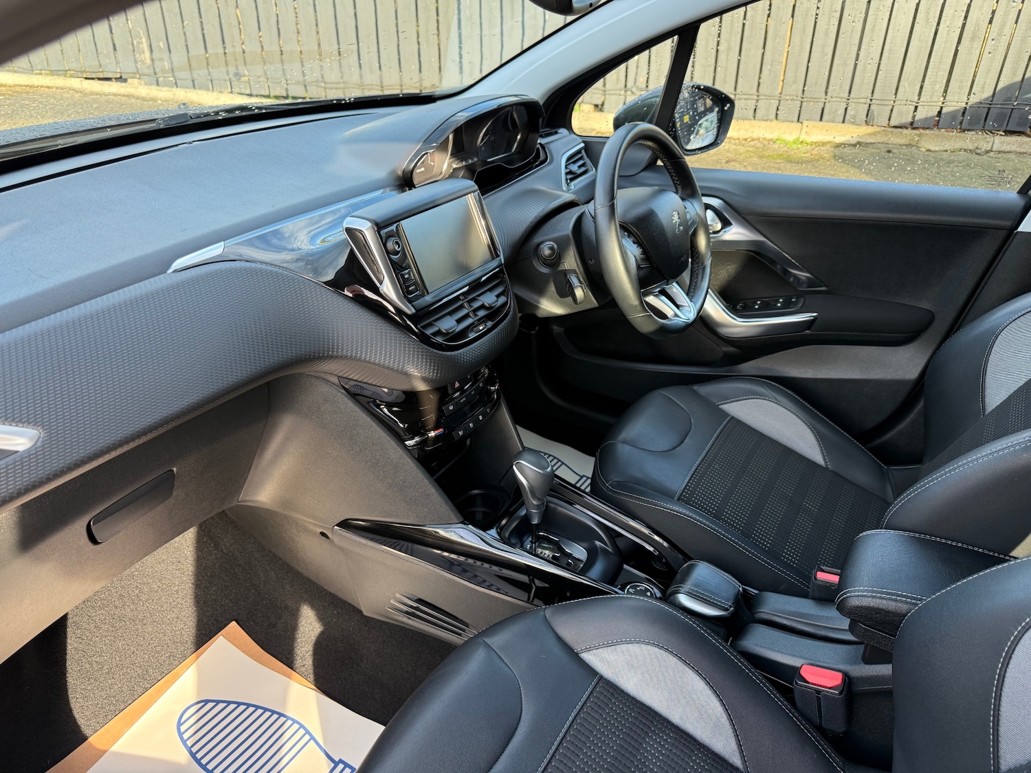 Used Peugeot 2008 2016 for sale - 76835056: Photo 22