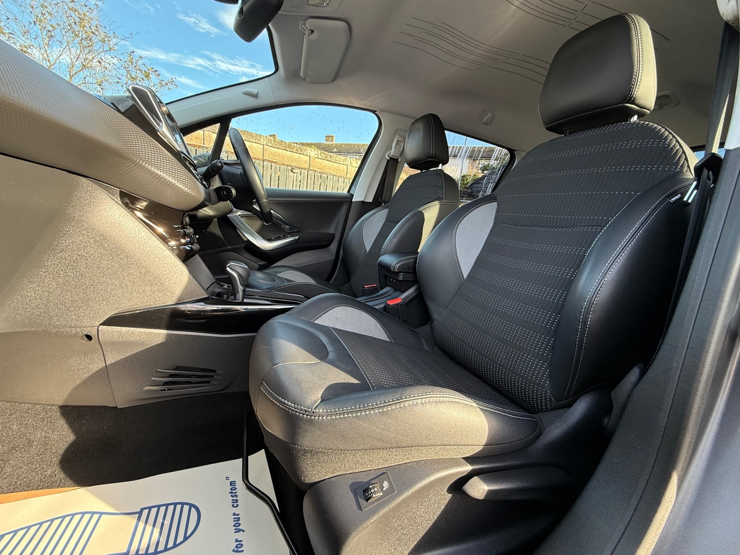 Used Peugeot 2008 2016 for sale - 76835056: Photo 25