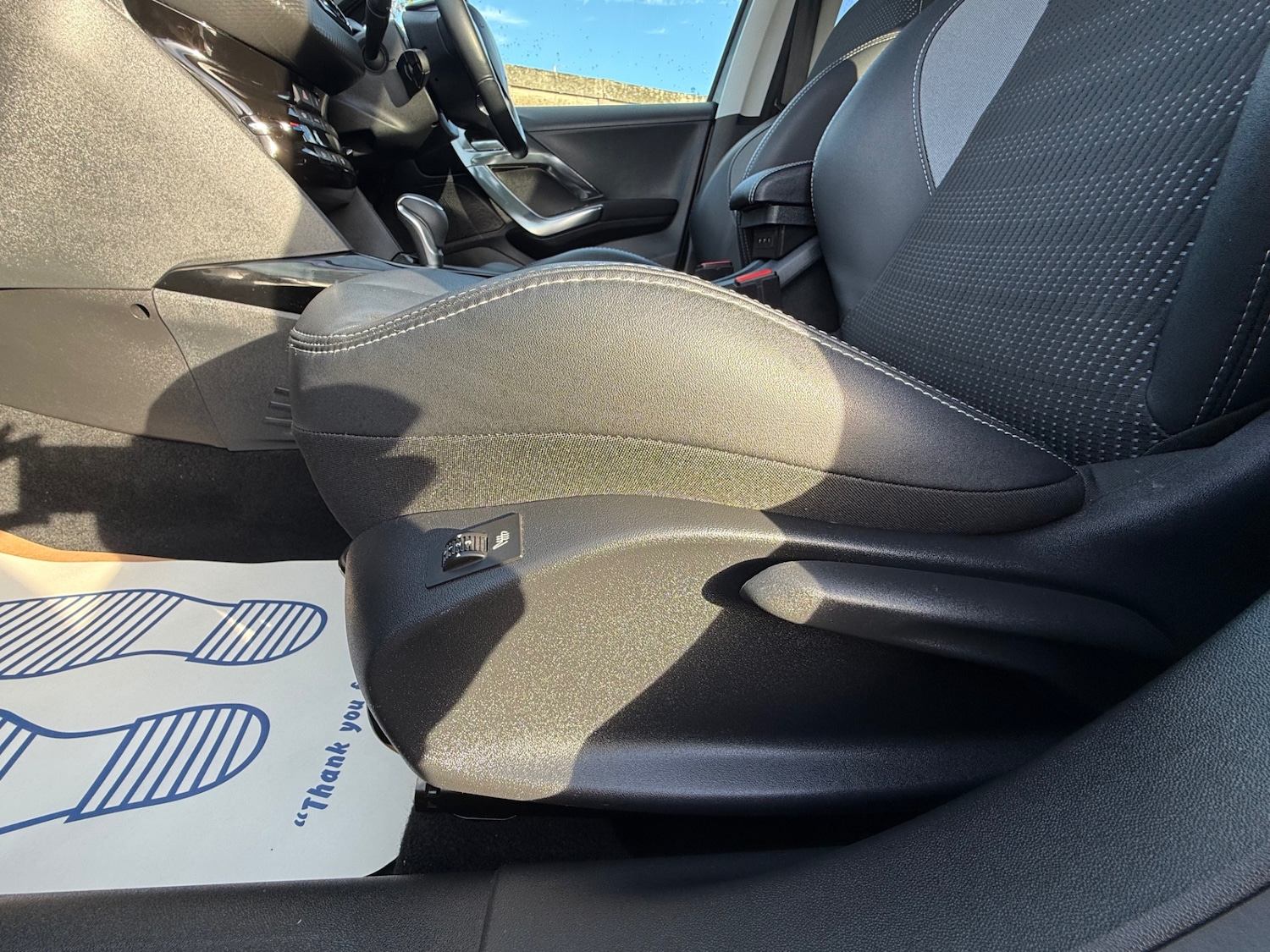 Used Peugeot 2008 2016 for sale - 76835056: Photo 27