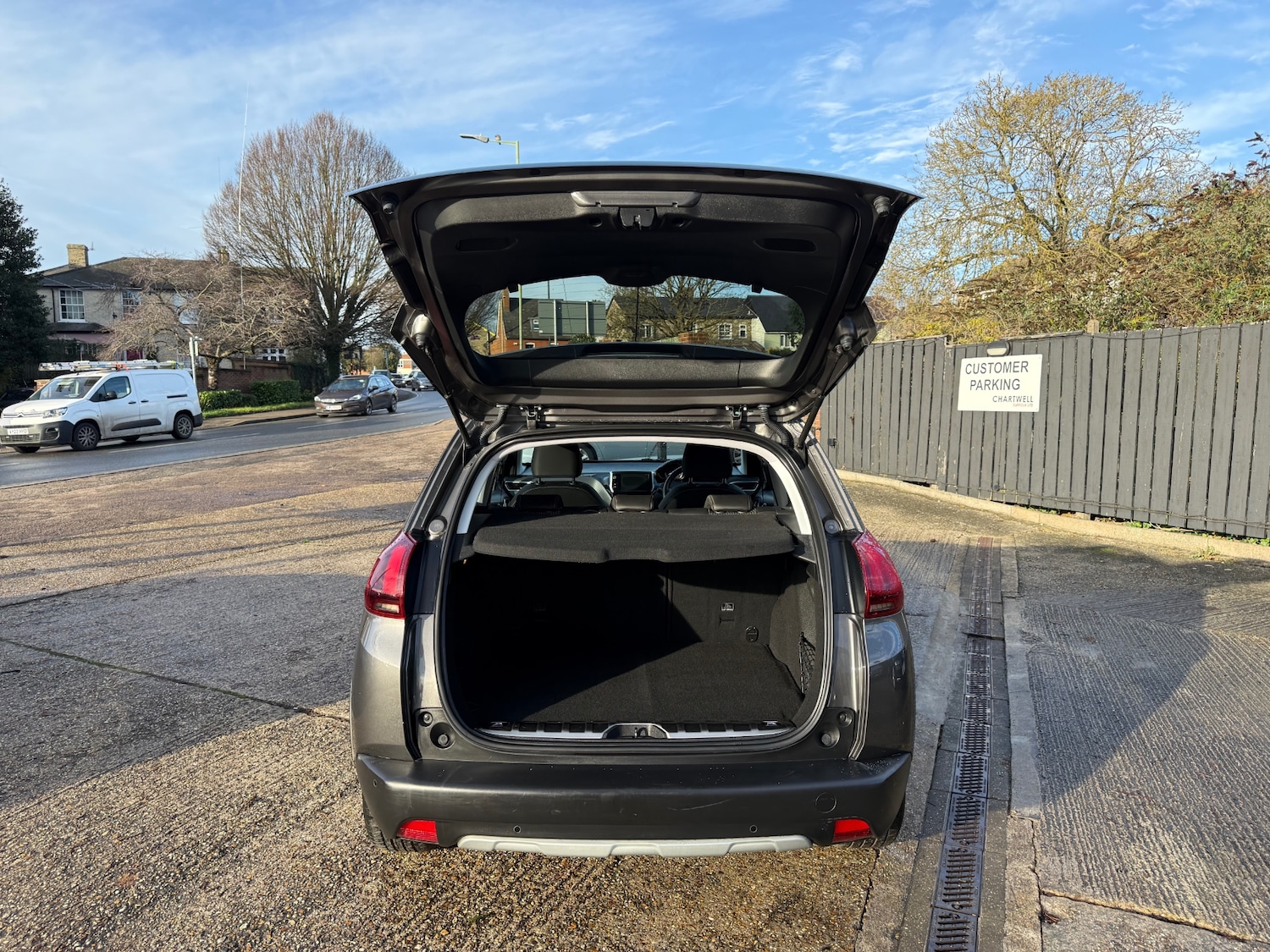 Used Peugeot 2008 2016 for sale - 76835056: Photo 32