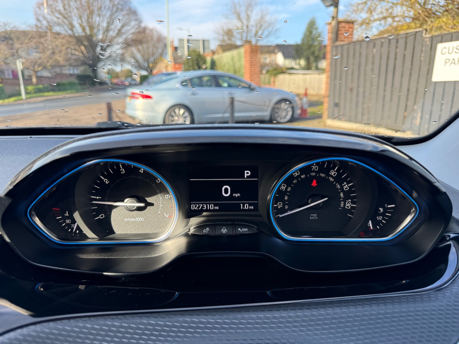 Used Peugeot 2008 2016 for sale - 76835056: Photo 38