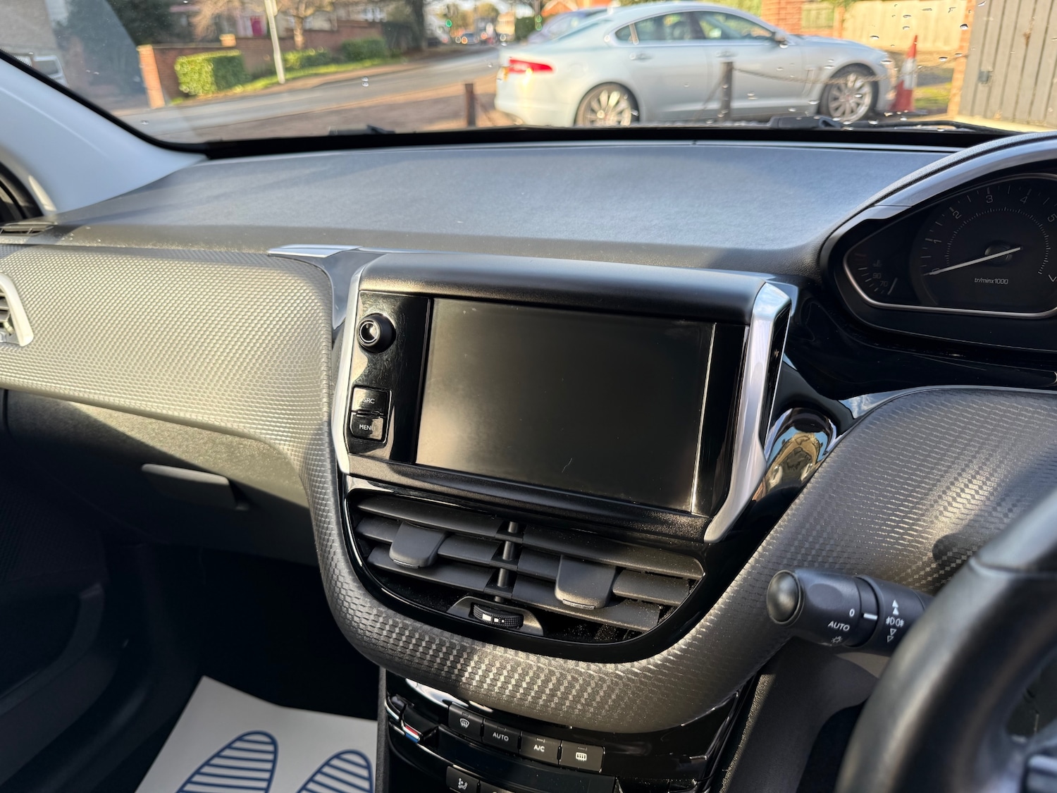 Used Peugeot 2008 2016 for sale - 76835056: Photo 40