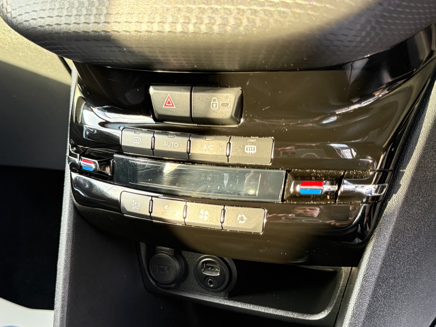 Used Peugeot 2008 2016 for sale - 76835056: Photo 41