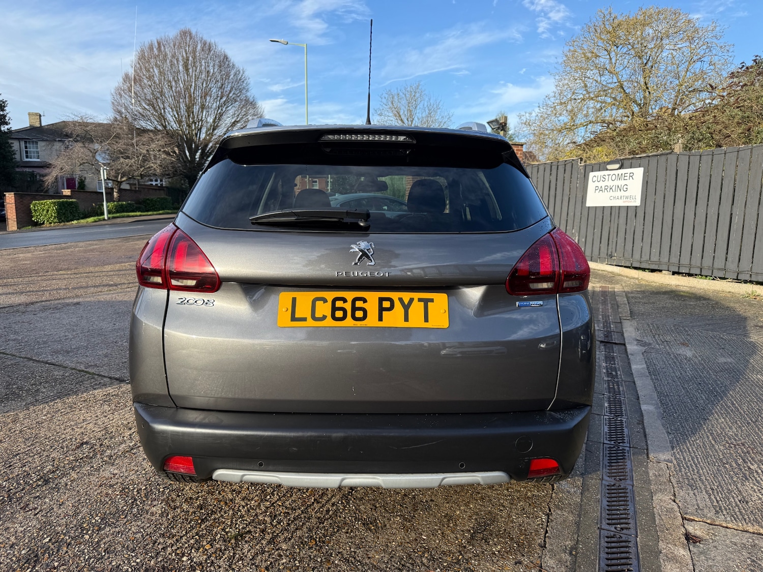 Used Peugeot 2008 2016 for sale - 76835056: Photo 9