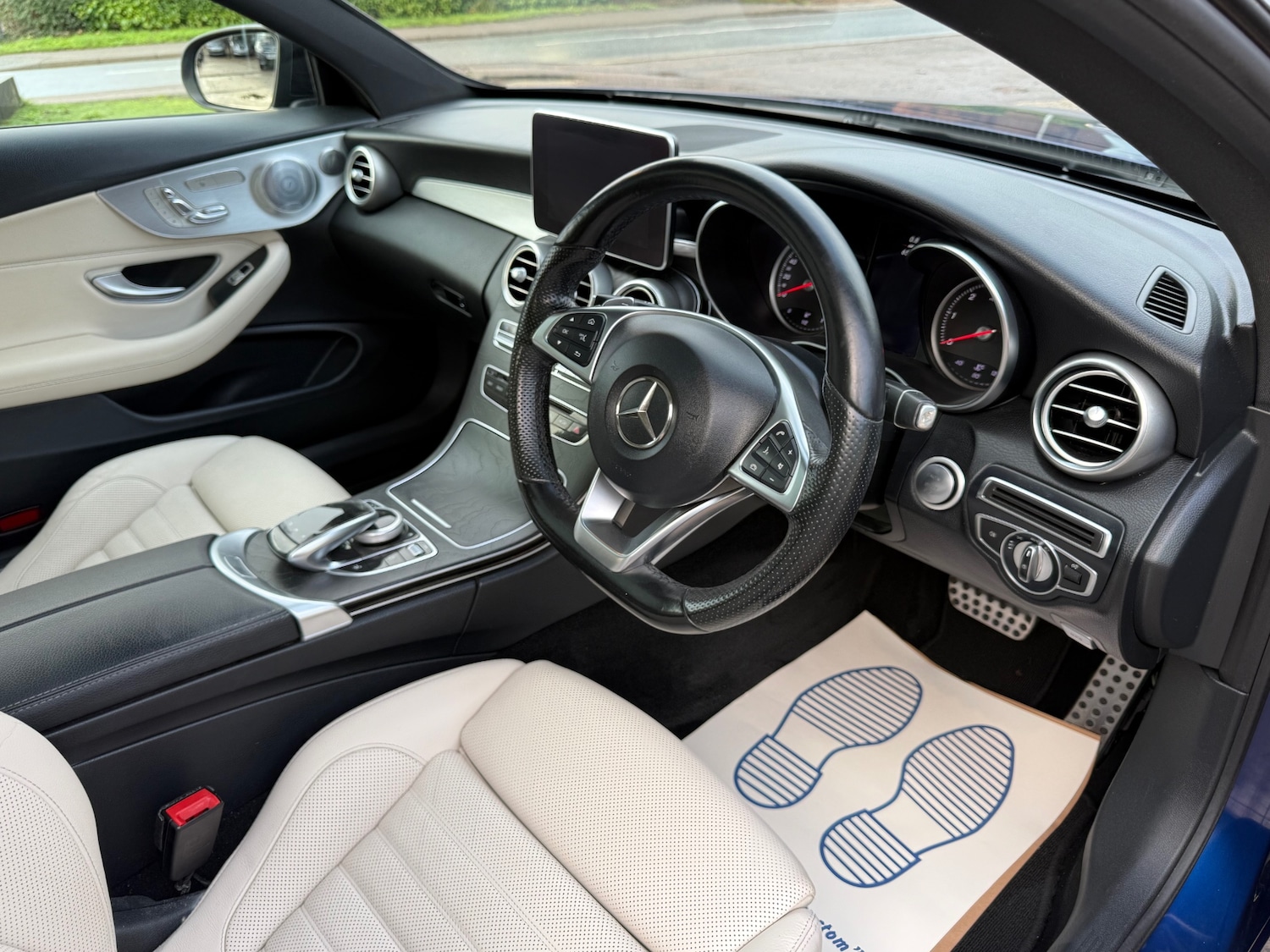 Used Mercedes-Benz C Class 2017 for sale - 77159378: Photo 17