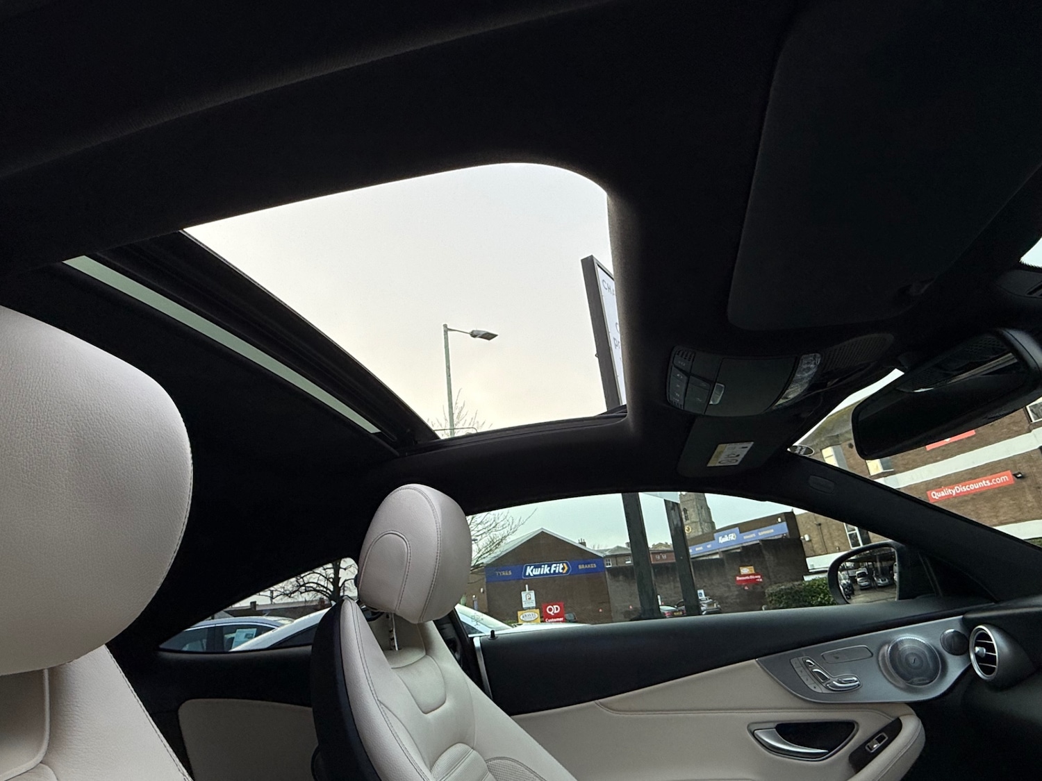 Used Mercedes-Benz C Class 2017 for sale - 77159378: Photo 51