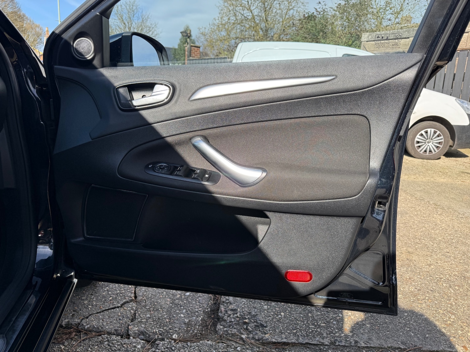 Used Ford Mondeo 2010 for sale - 77730946: Photo 16