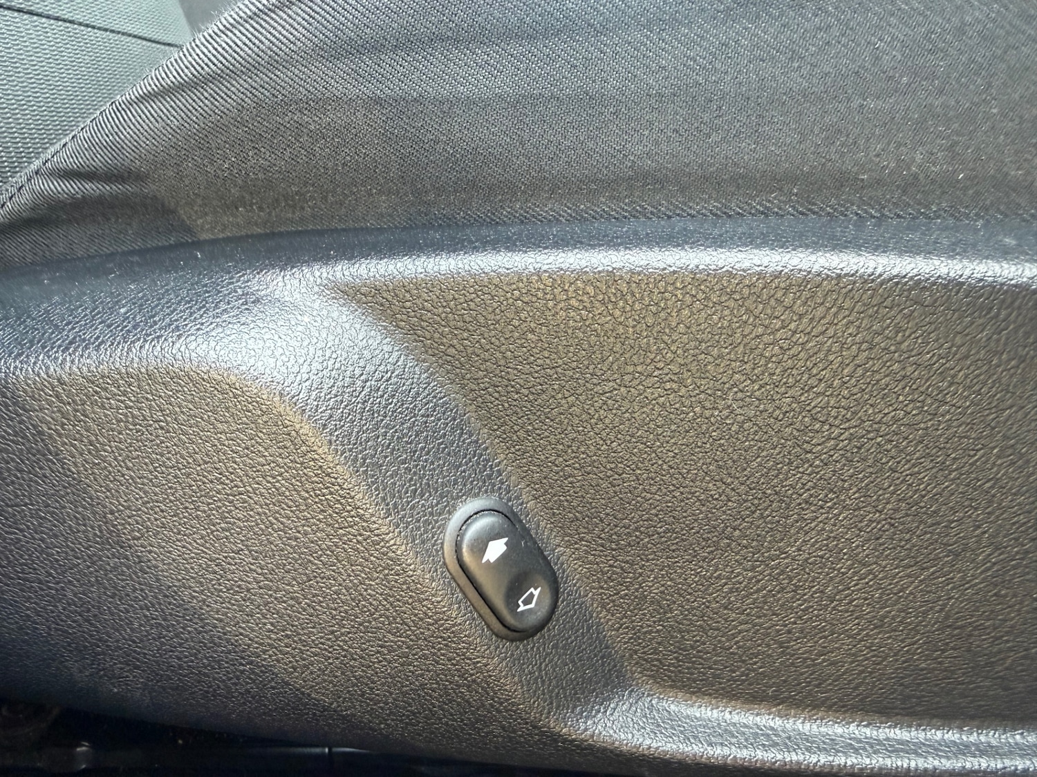 Used Ford Mondeo 2010 for sale - 77730946: Photo 17