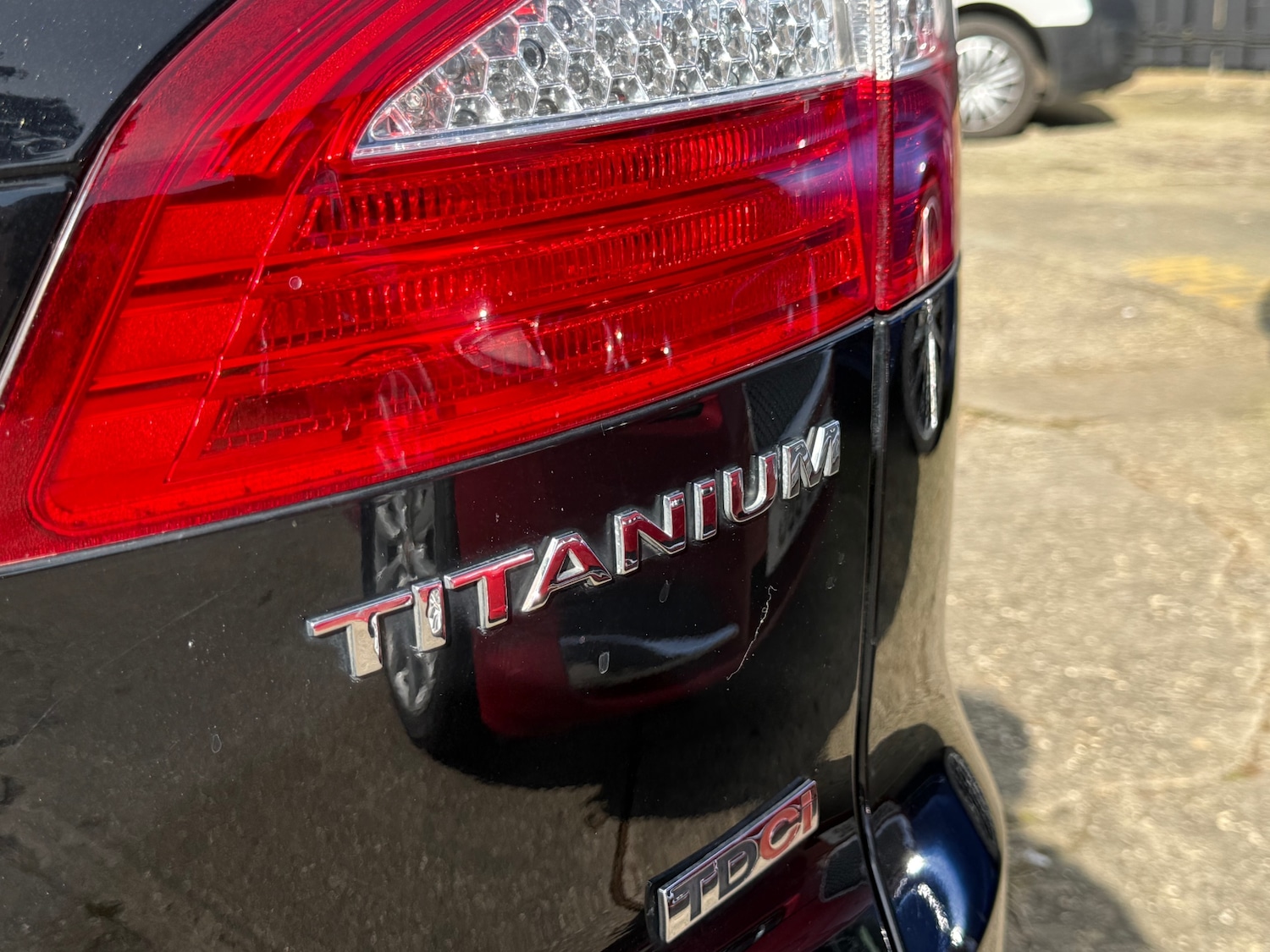 Used Ford Mondeo 2010 for sale - 77730946: Photo 33