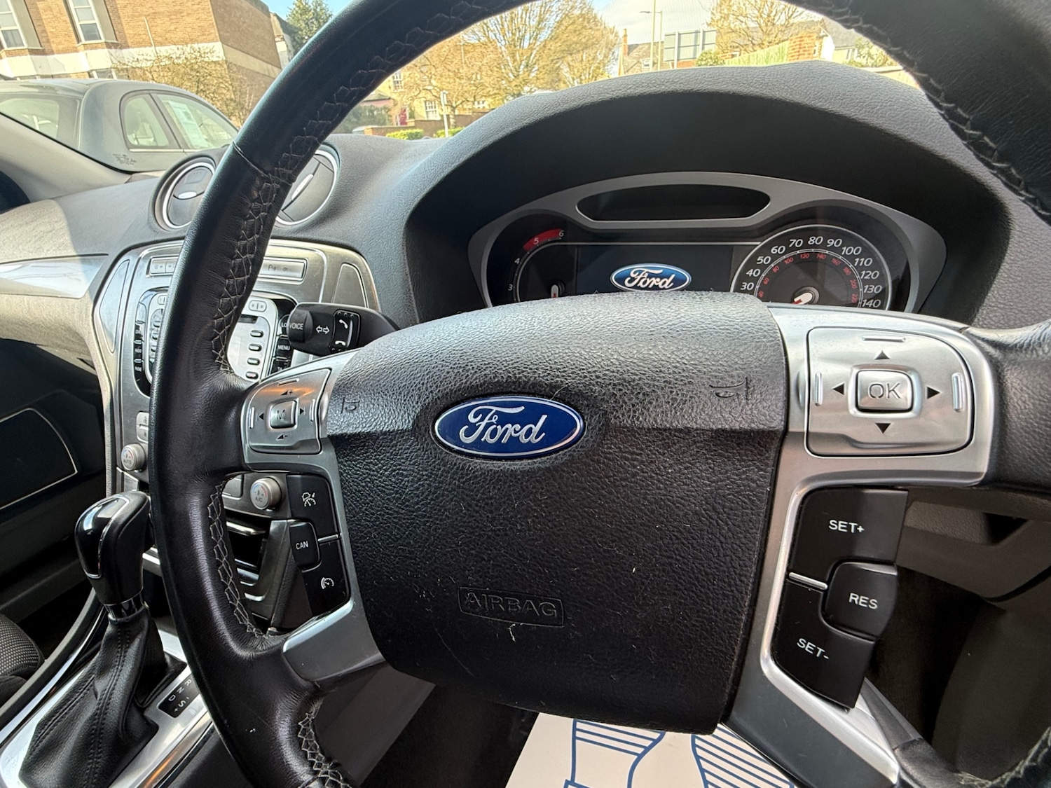Used Ford Mondeo 2010 for sale - 77730946: Photo 39