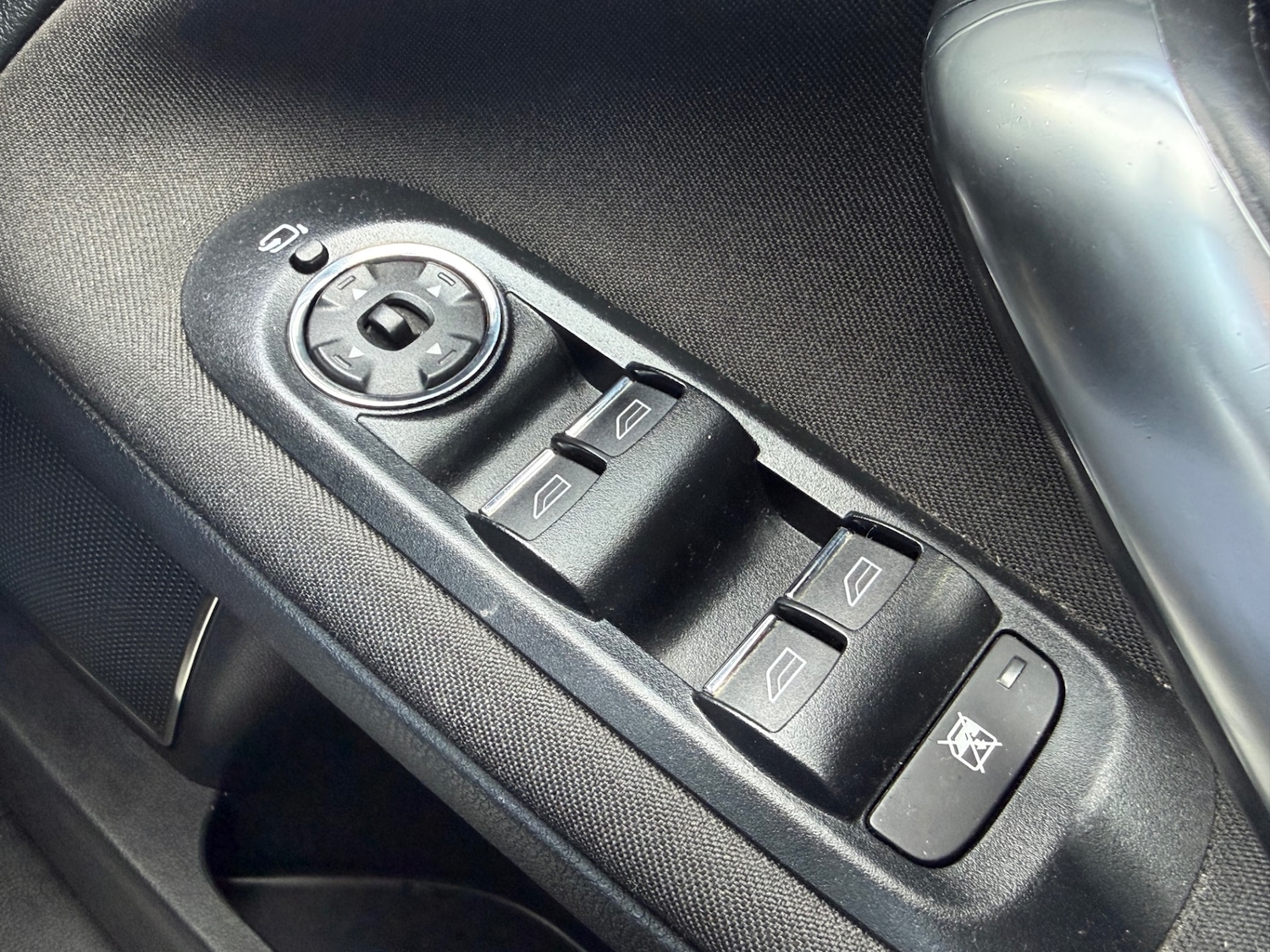 Used Ford Mondeo 2010 for sale - 77730946: Photo 46