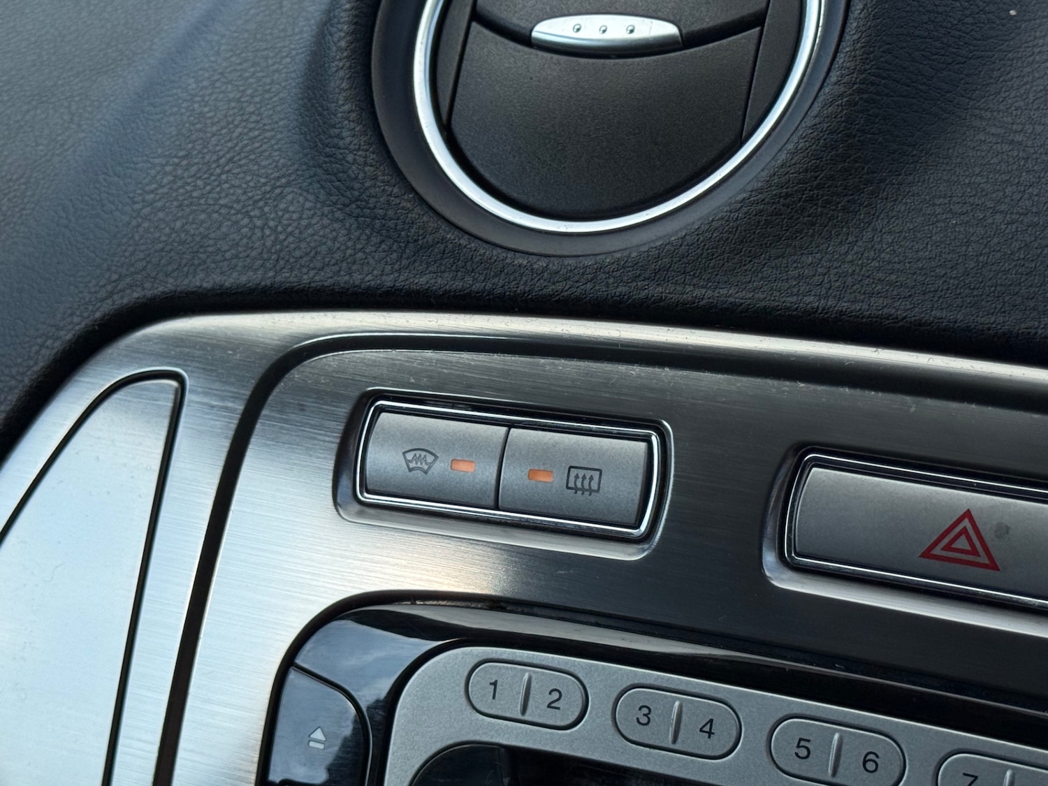 Used Ford Mondeo 2010 for sale - 77730946: Photo 50