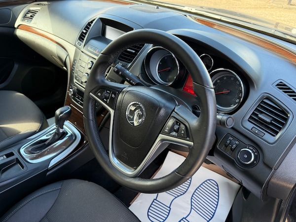 Used Vauxhall Insignia 2009 for sale - 76116706: Photo 8
