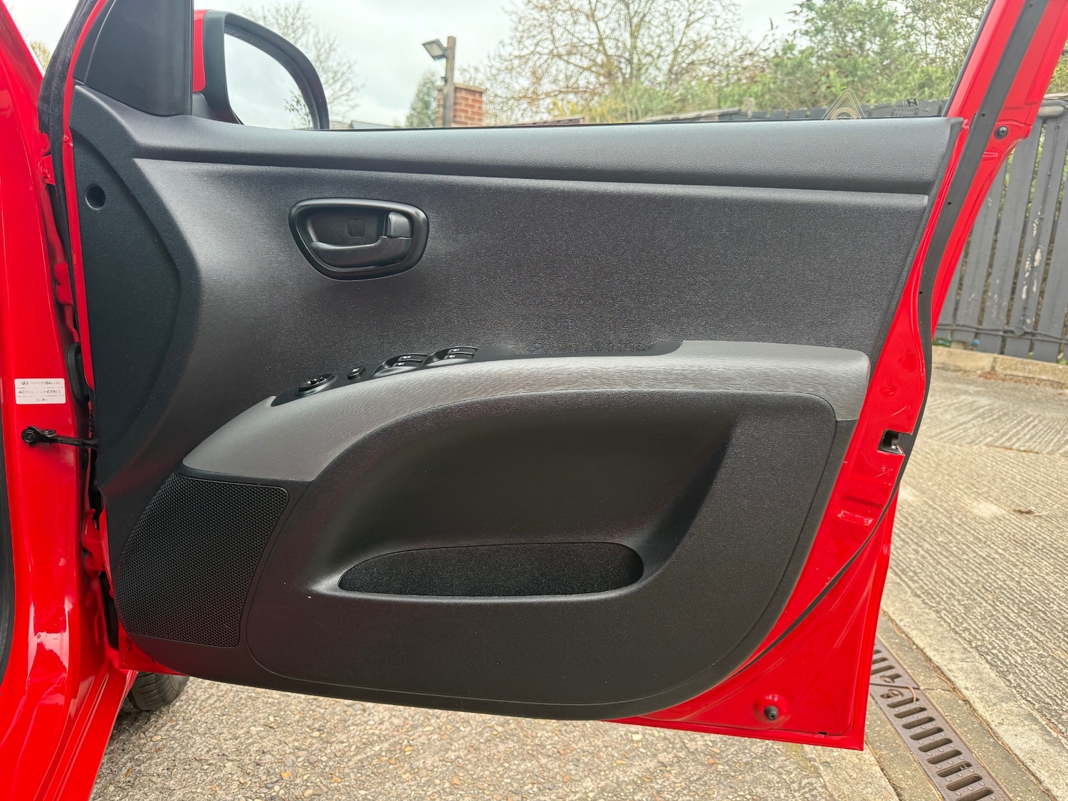 Used Hyundai i10 2013 for sale - 78038880: Photo 15