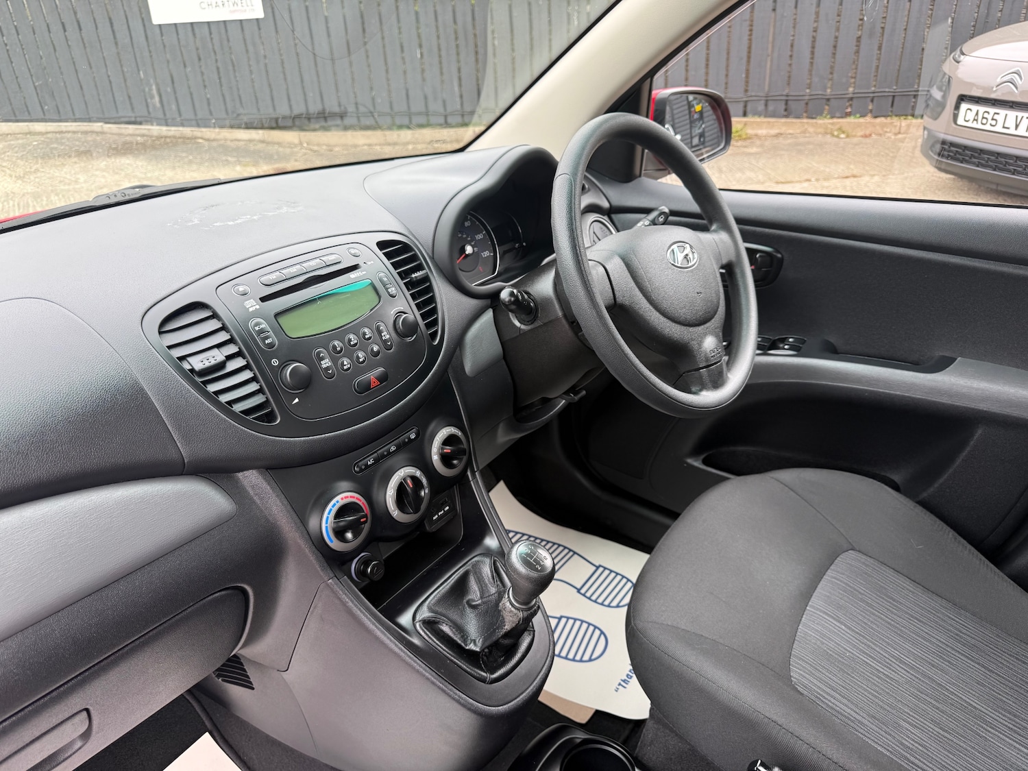 Used Hyundai i10 2013 for sale - 78038880: Photo 18