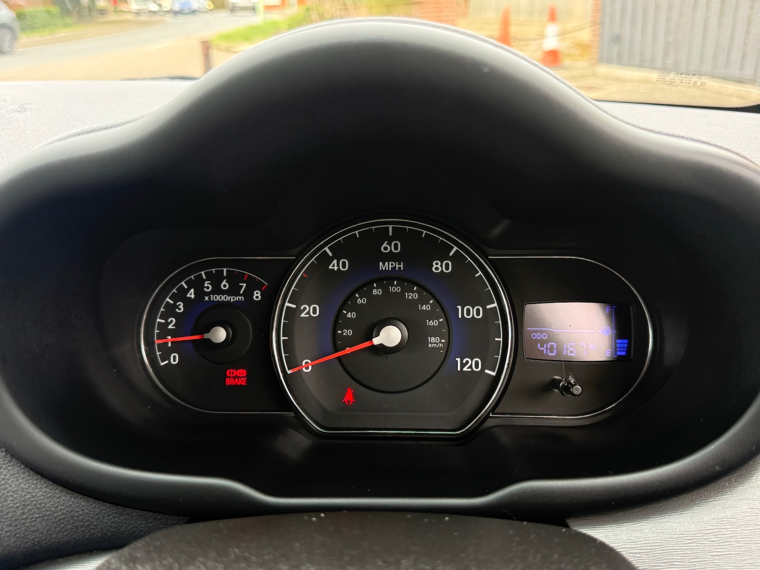 Used Hyundai i10 2013 for sale - 78038880: Photo 32